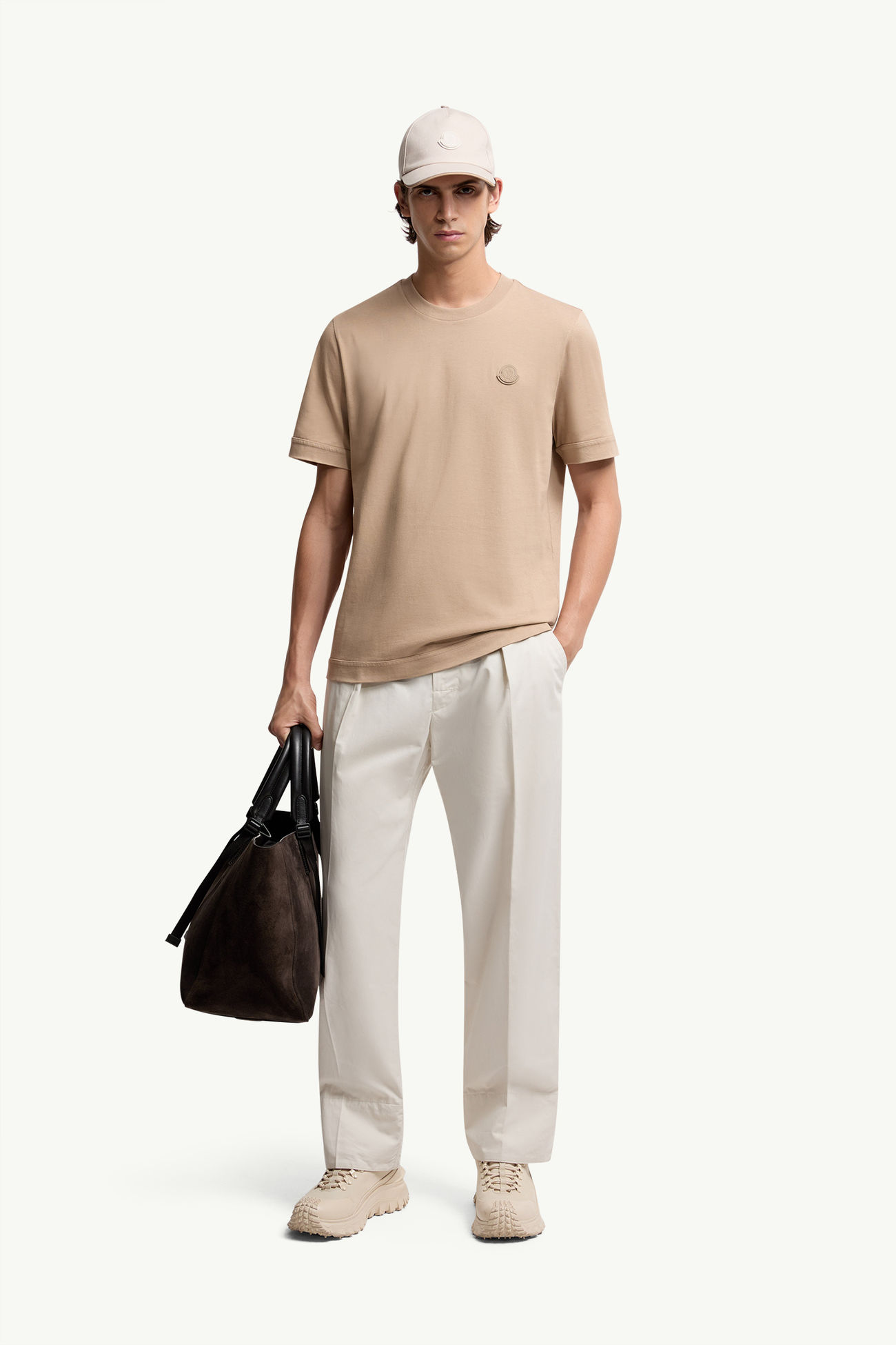 T-shirt in cotone con patch logato Uomo Beige Chiaro Moncler 0