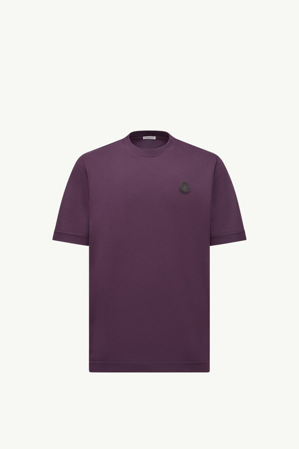 https://moncler-cdn.thron.com/api/v1/content-delivery/shares/dpx6uv/contents/K20918C000378390T66B_F/image/K20918C000378390T66B_F