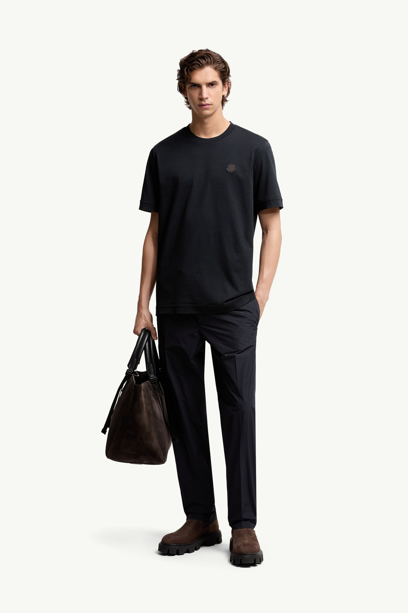 T-Shirt aus Baumwolle mit Logoaufnäher Herren Navyblau Moncler 0