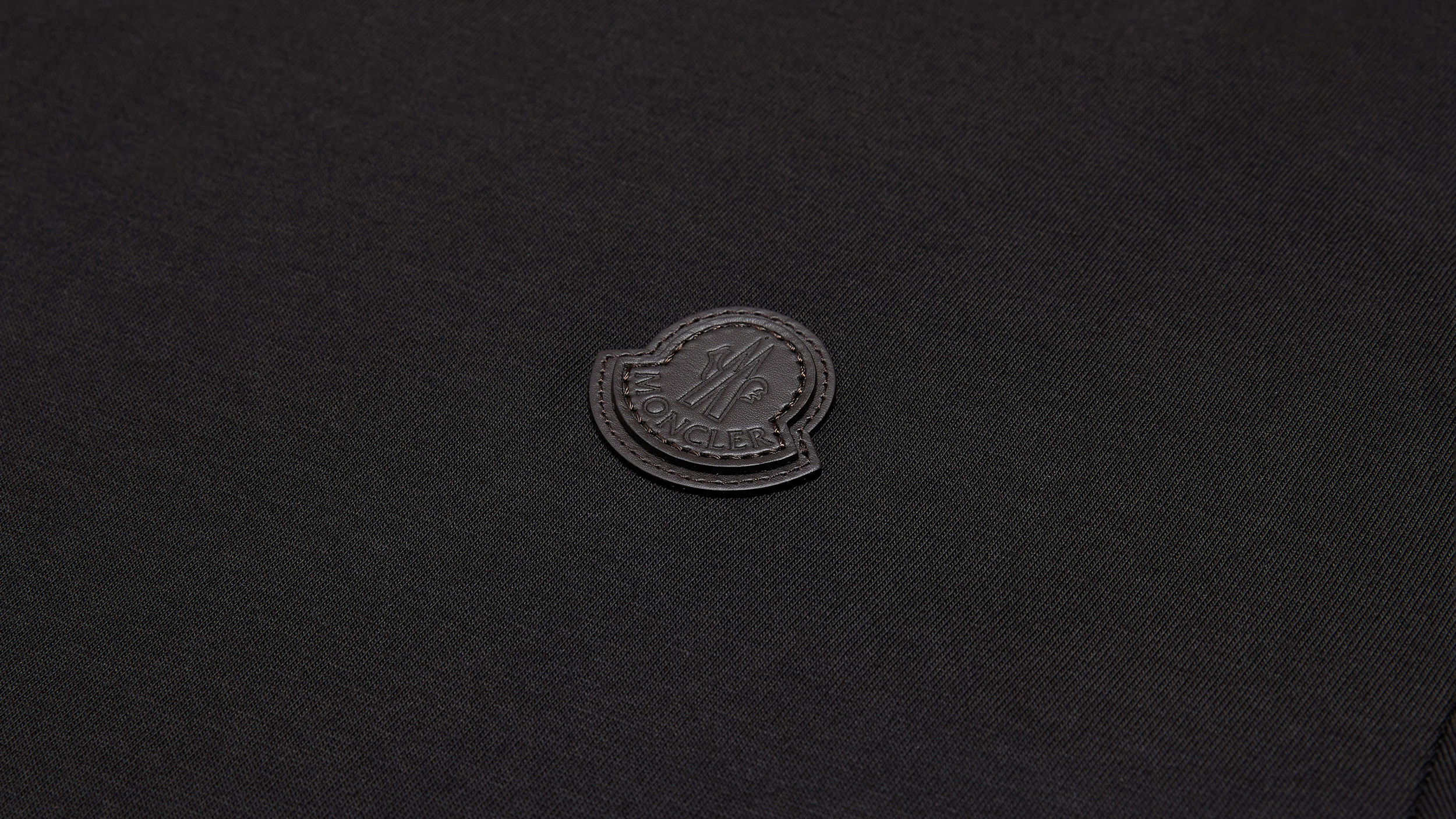 Slide 1 - Signature de la Maison