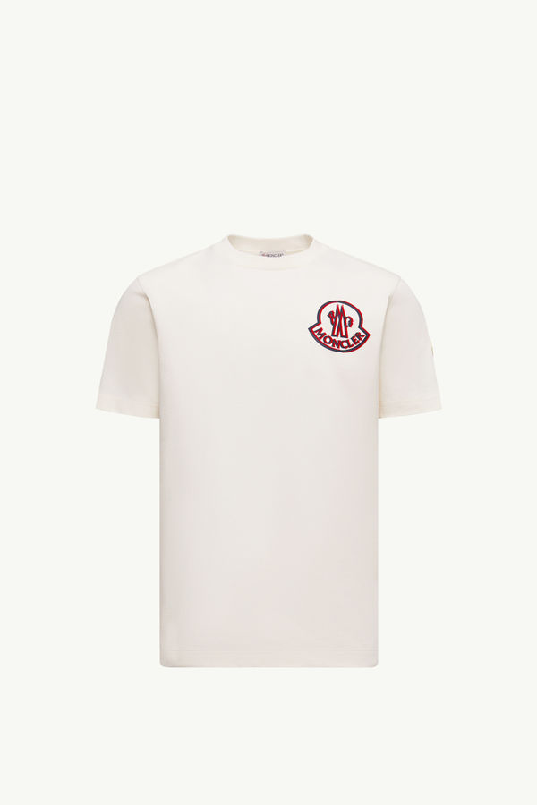 https://moncler-cdn.thron.com/api/v1/content-delivery/shares/dpx6uv/contents/K20918C0005789AZ9034_F/image/K20918C0005789AZ9034_F