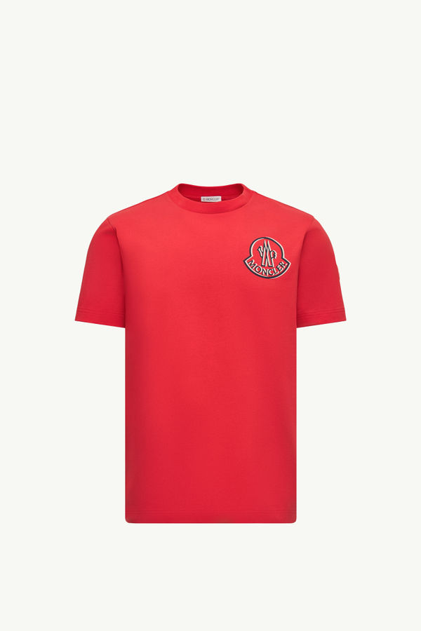 https://moncler-cdn.thron.com/api/v1/content-delivery/shares/dpx6uv/contents/K20918C0005789AZ945C_F/image/K20918C0005789AZ945C_F