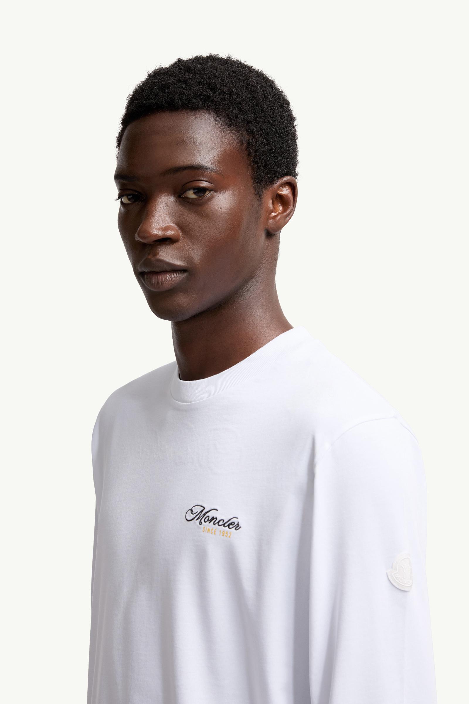 Embroidered Logo Long Sleeve Cotton T-Shirt Men White Moncler 1