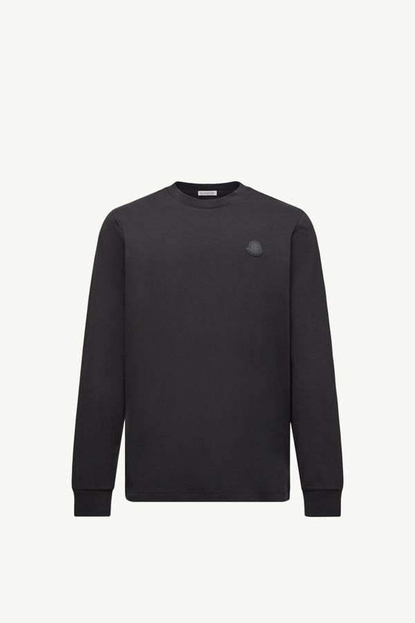 https://moncler-cdn.thron.com/api/v1/content-delivery/shares/dpx6uv/contents/K20918D0001789AYY999_F/image/K20918D0001789AYY999_F