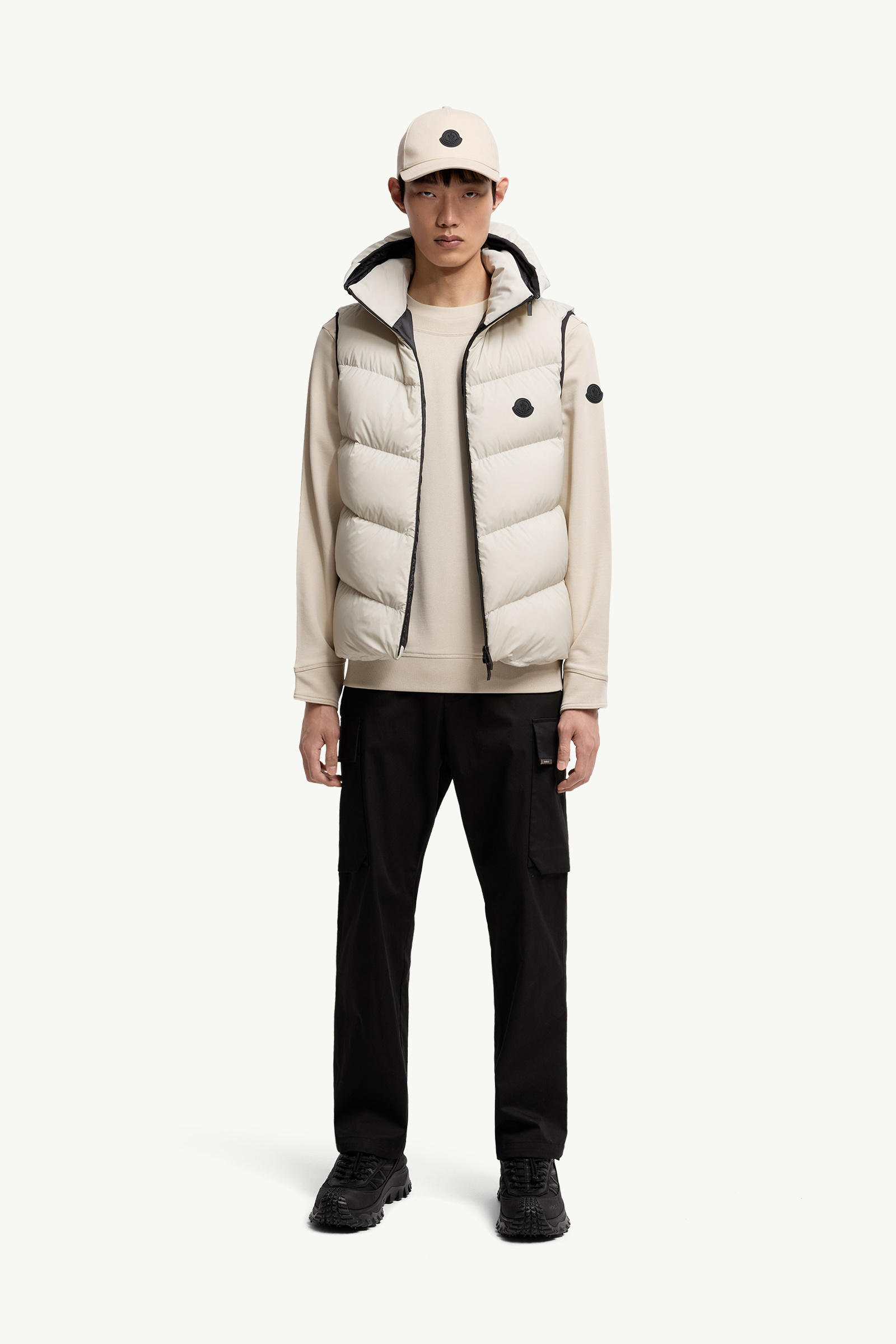Logo Patch Cotton Sweatshirt Men Light Beige Moncler 0