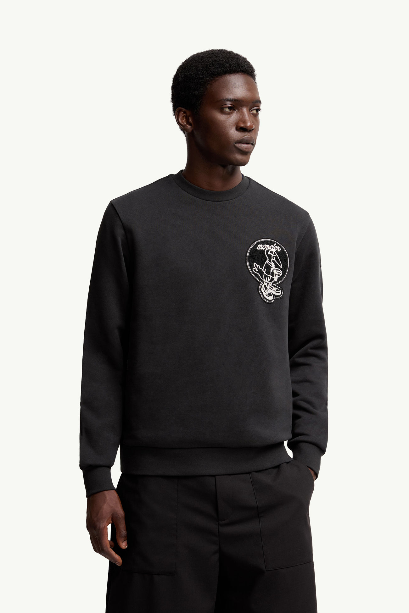 Felpa in Cotone con Applicazione Mascotte Uomo Nero Moncler 3