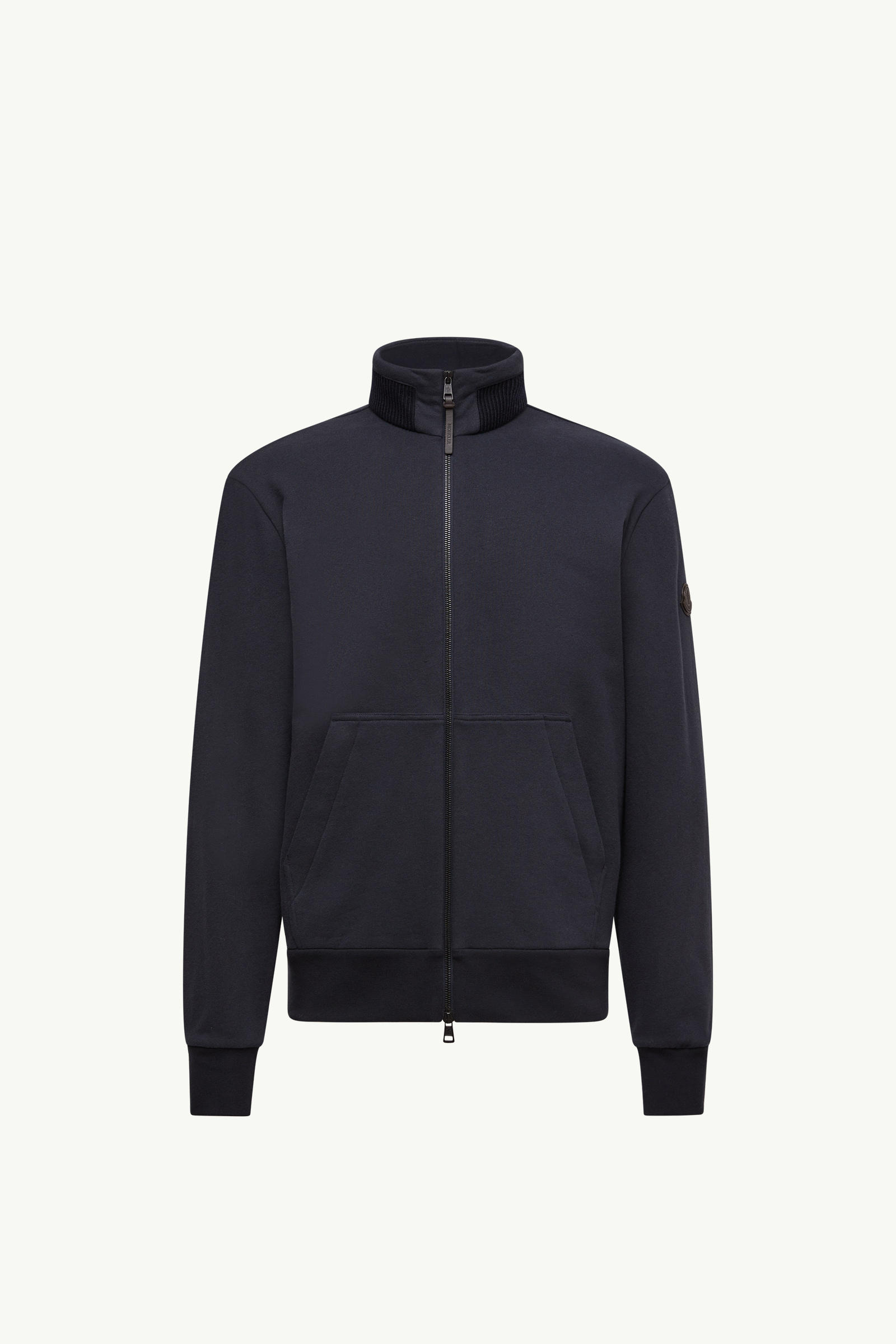 https://moncler-cdn.thron.com/api/v1/content-delivery/shares/dpx6uv/contents/K20918G0002989ANG778_F/image/K20918G0002989ANG778_F