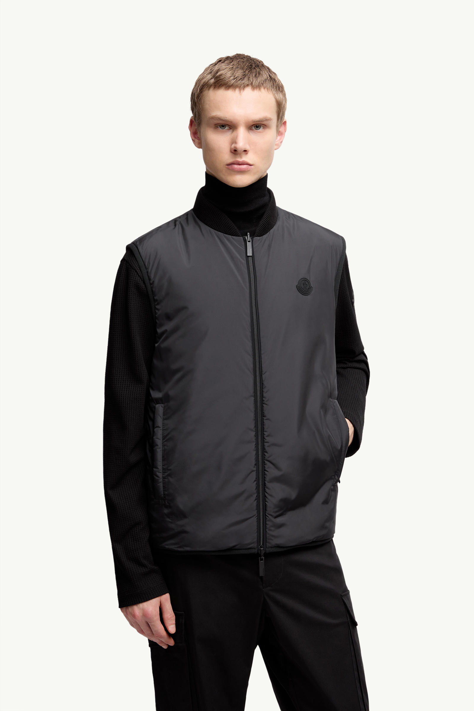 Reversible Padded Gilet Men Black Moncler 5