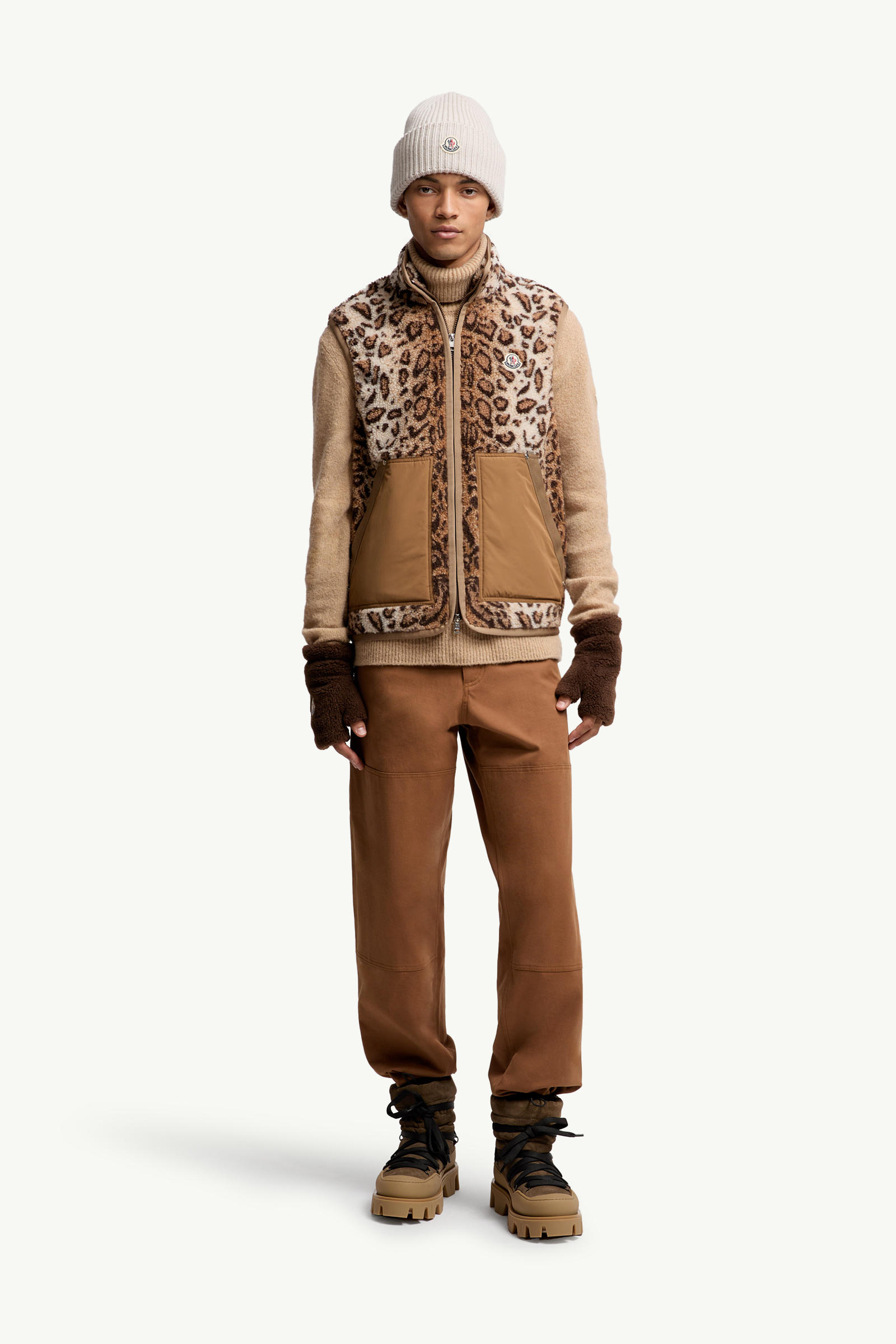 Wool Blend Teddy Zip-Up gilet Men Beige Moncler 0