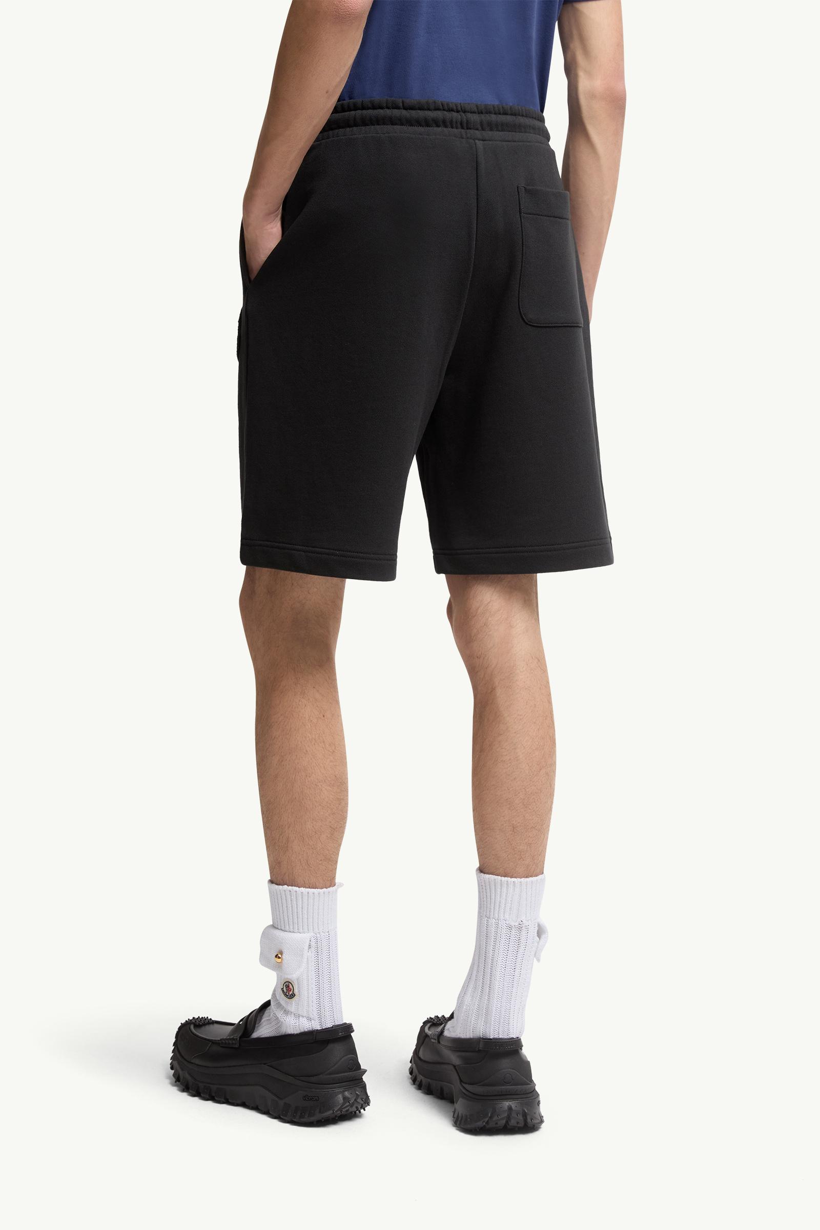 Black Logo Patch Cotton Shorts - Pants & Shorts for Men | Moncler US Black Logo Patch Cotton Shorts - Pants & Shorts for Men | Moncler US