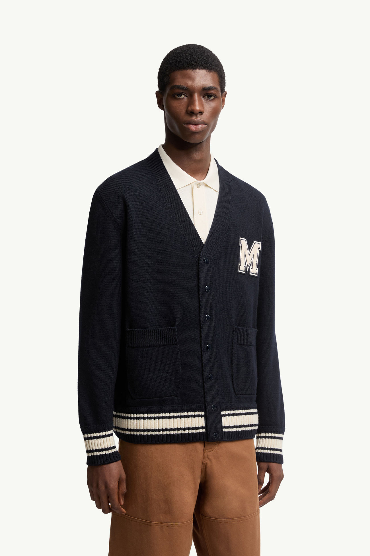 Cardigan in lana con monogramma ricamato Uomo Blu Moncler 3