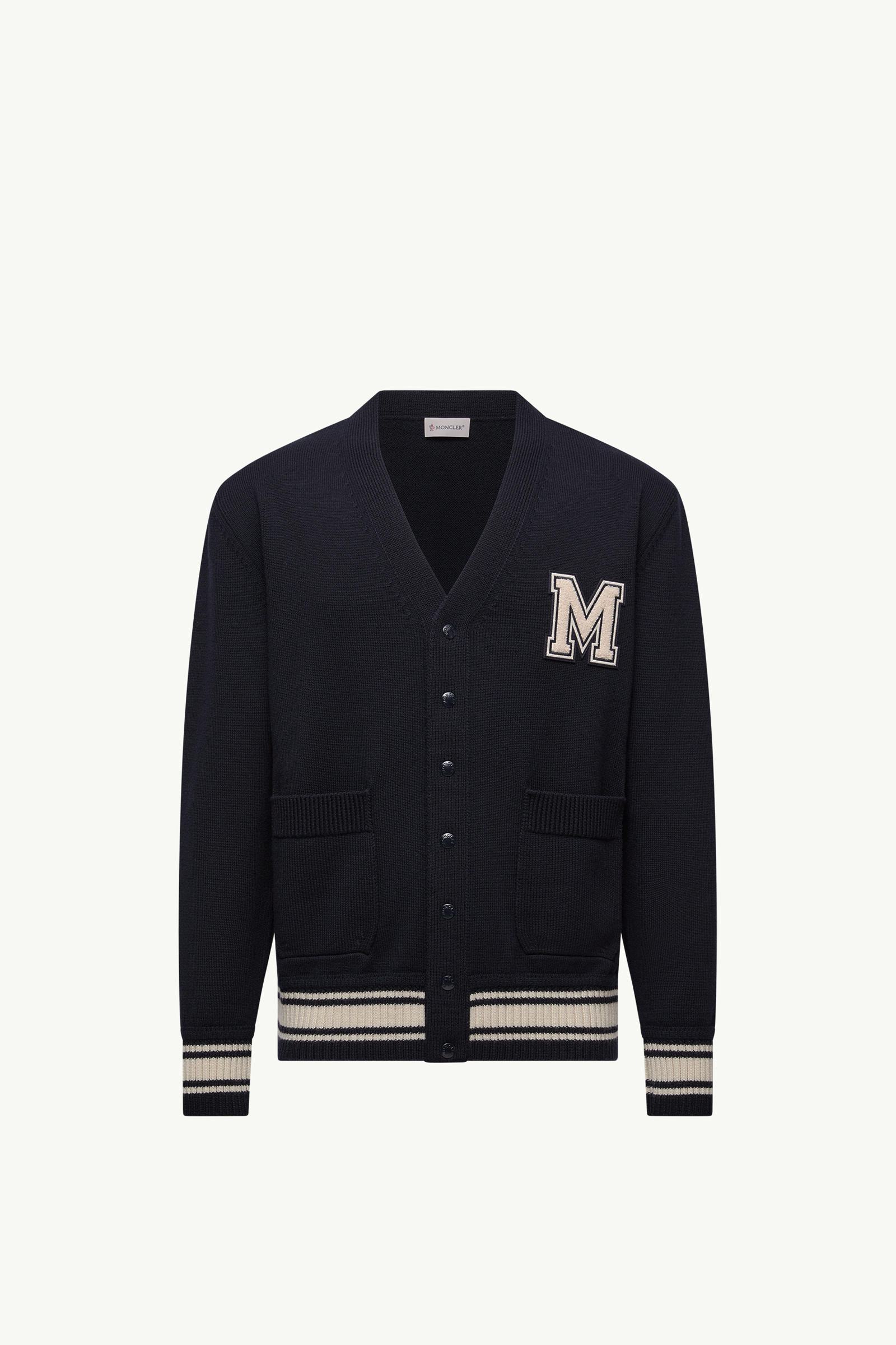 https://moncler-cdn.thron.com/api/v1/content-delivery/shares/dpx6uv/contents/K20919B00018M1131776_F/image/K20919B00018M1131776_F