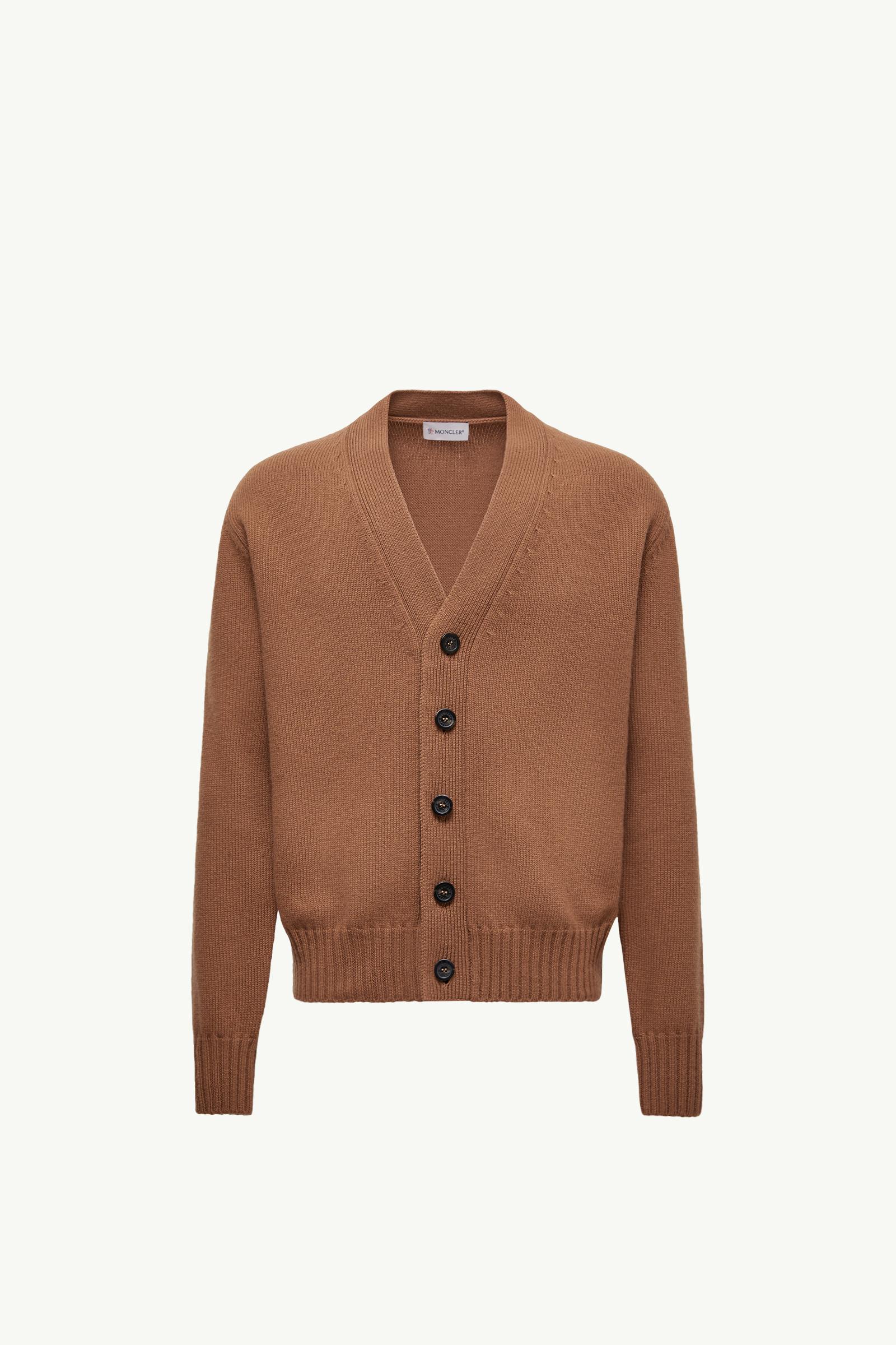V-Neck Wool Cardigan_findInBoutique_image