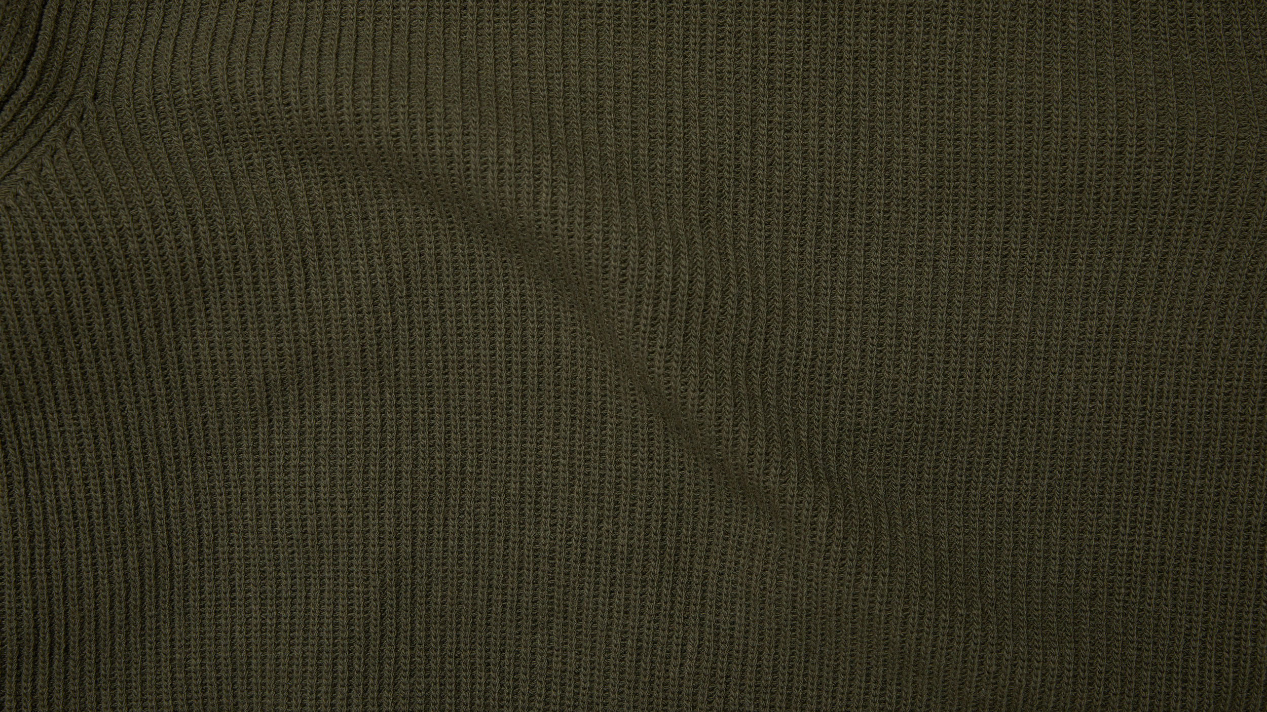 Slide 1 - product.feature.texturecashmereblend.title