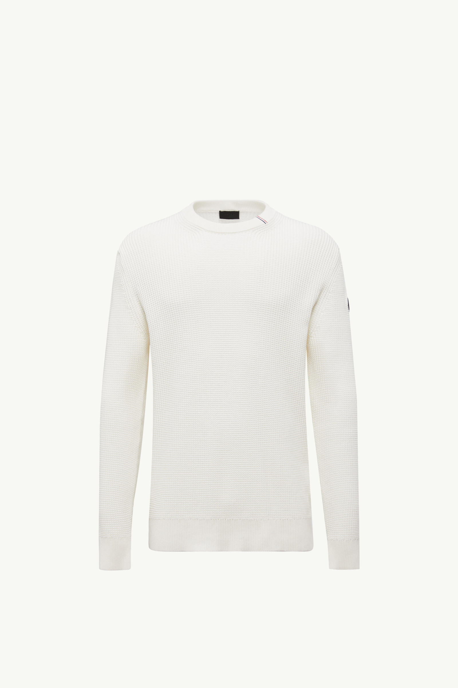 https://moncler-cdn.thron.com/api/v1/content-delivery/shares/dpx6uv/contents/K20919C00011M1367031_F/image/K20919C00011M1367031_F