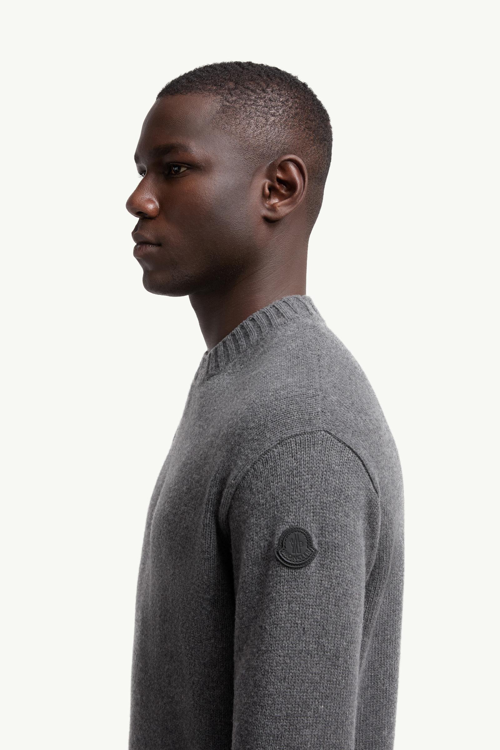 MONCLER ダークグレー ニット・セーター　M Dark Grey Wool & Cashmere Sweater - Sweaters & Cardigans for Men