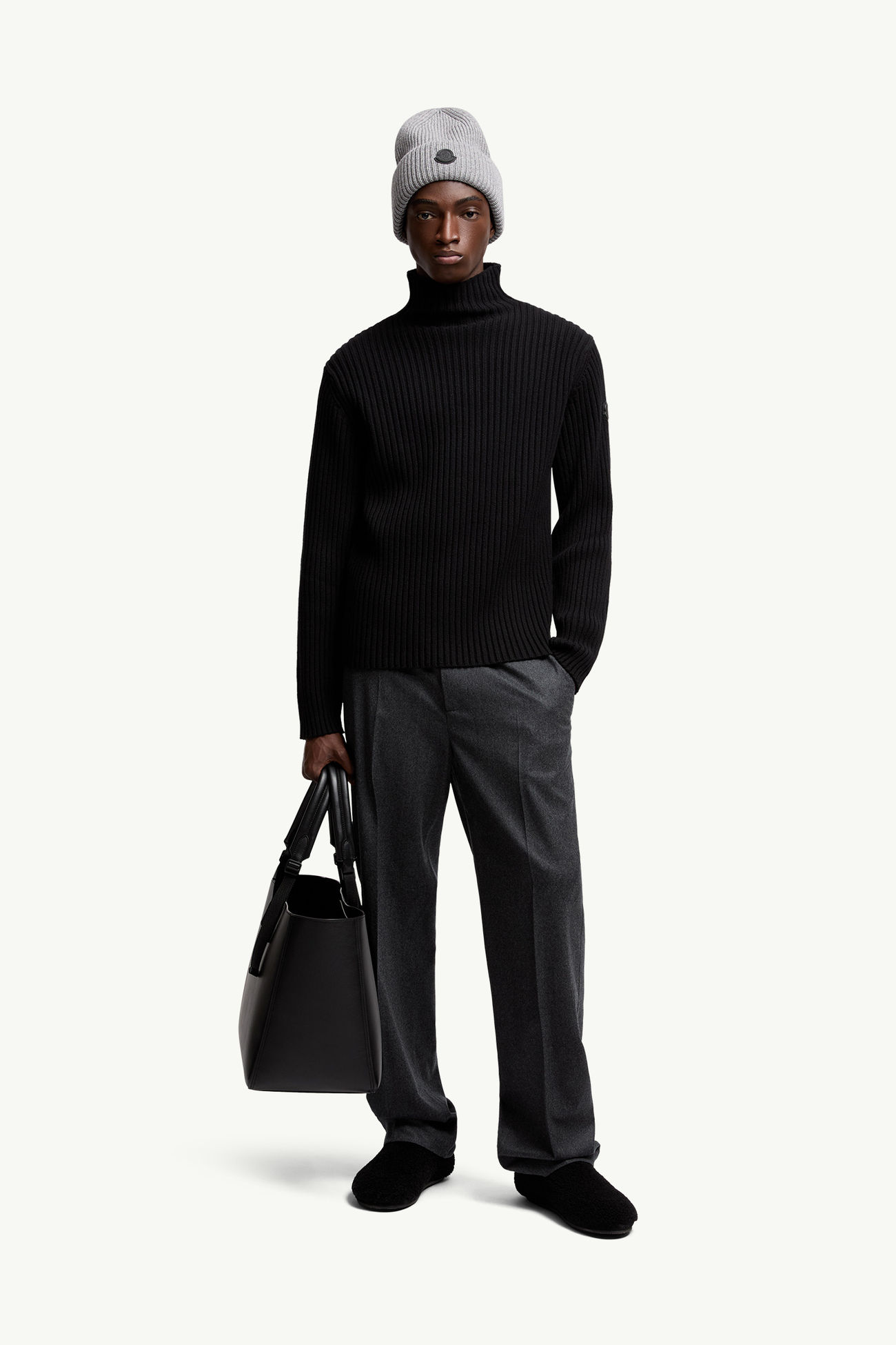 Wool & Cashmere Turtleneck Sweater Men Black Moncler 0