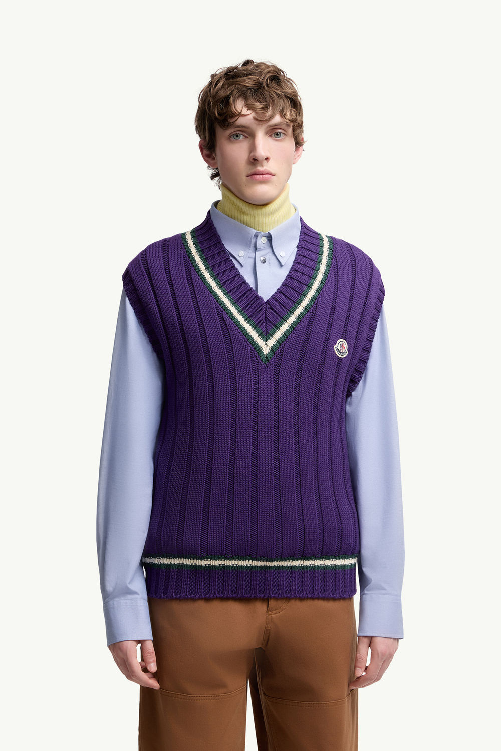 Chaleco de algodón y lana con cuello de pico Hombre Morado Moncler 3