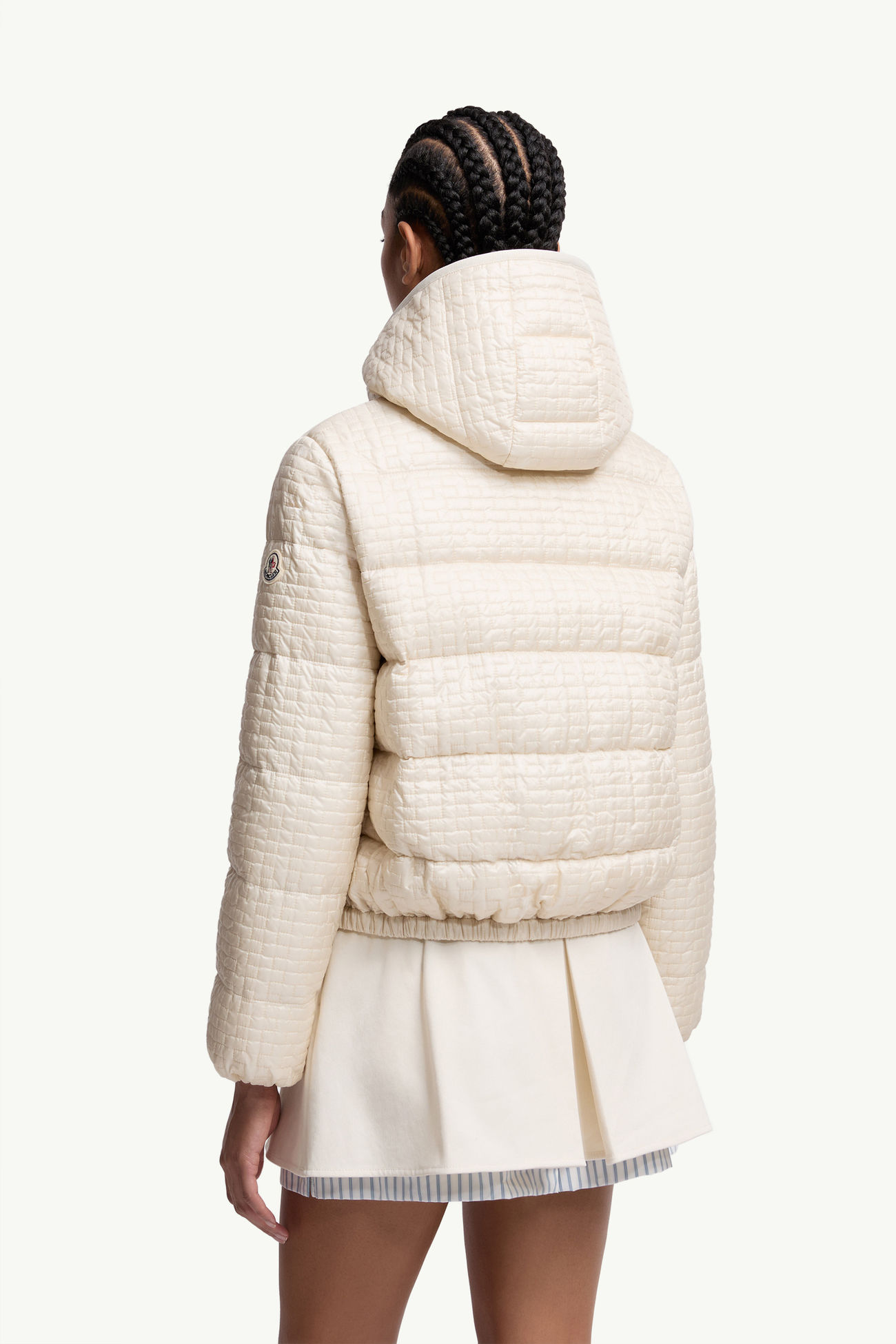Piumino corto con cappuccio e trapuntatura geometrica Gisors Donna Beige Chiaro Moncler 4