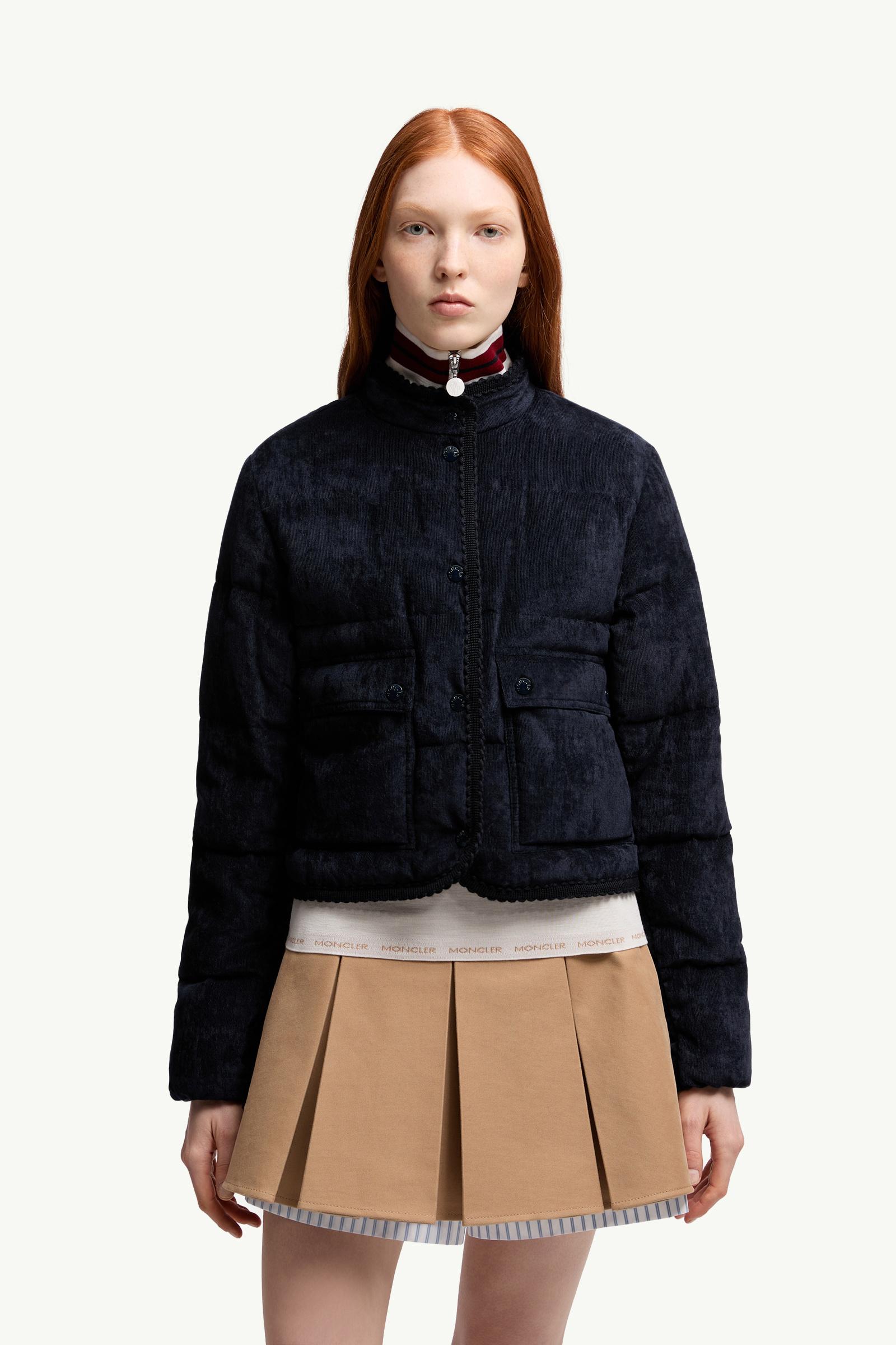 【MONCLER】ESSARTS BRAIDED TRIM ショートダウンジャケット Blue Essarts Braided Trim Corduroy Short Down Jacket - Short