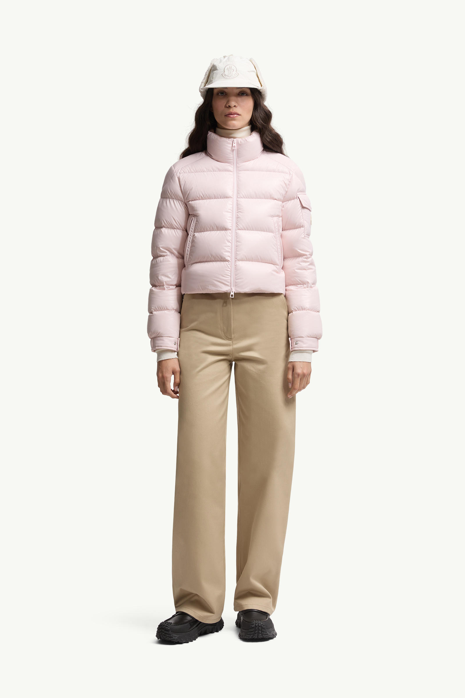Plumífero corto Petra Mujer Rosado claro Moncler 0