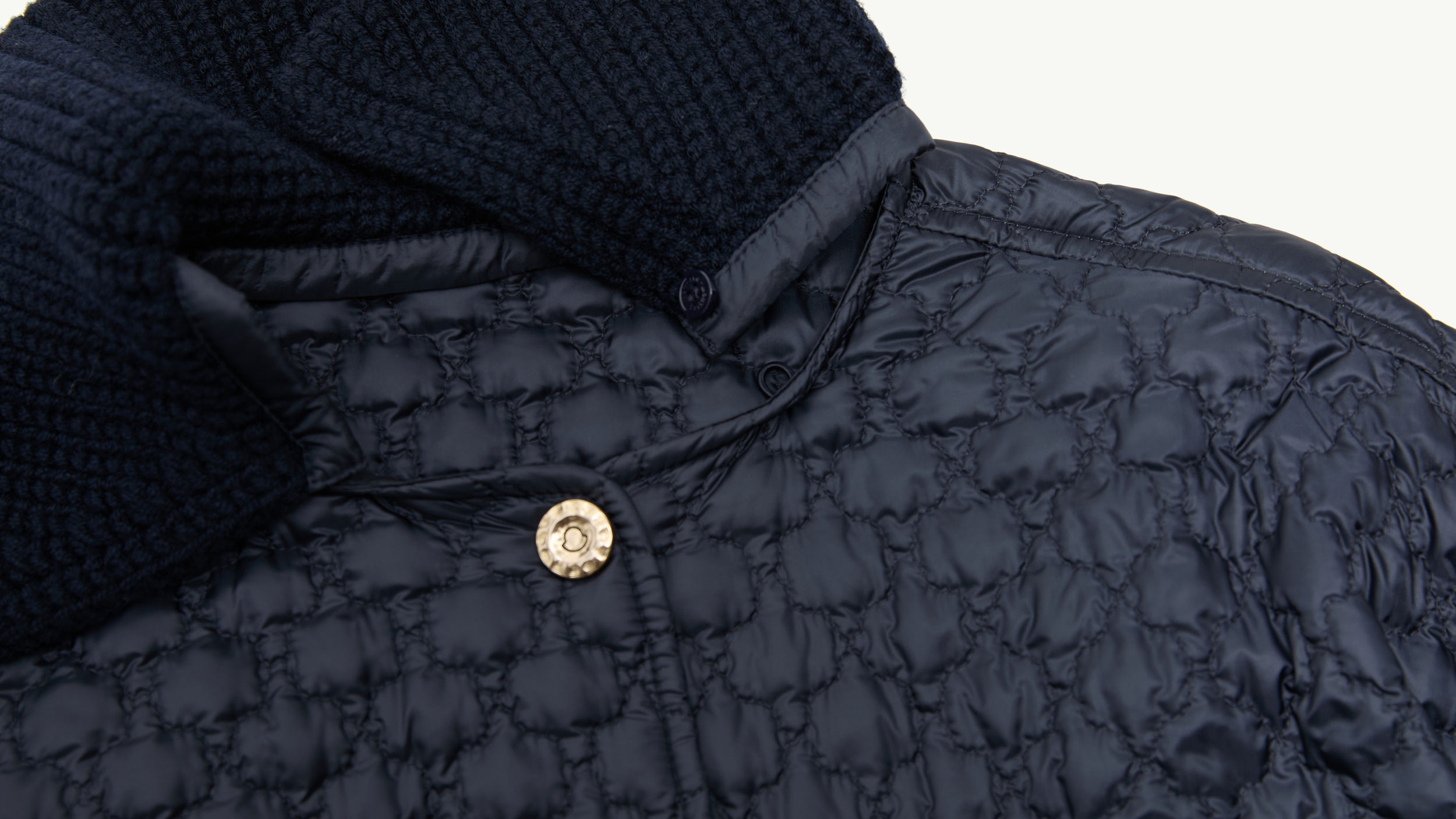 Slide 1 - Textured Collar