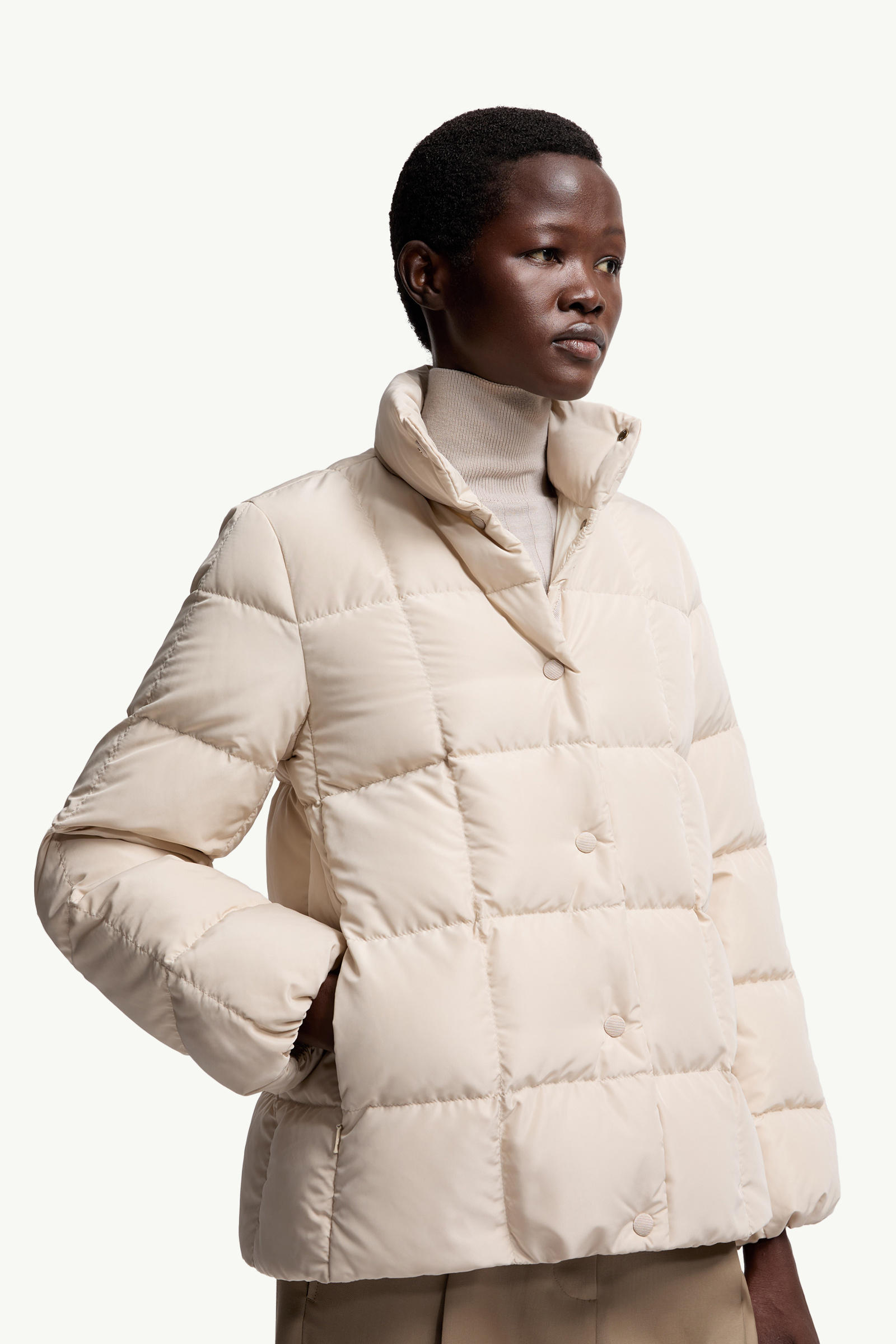 Cochevinne Square-Quilted Short Down Jacket Women Light Beige Moncler 5