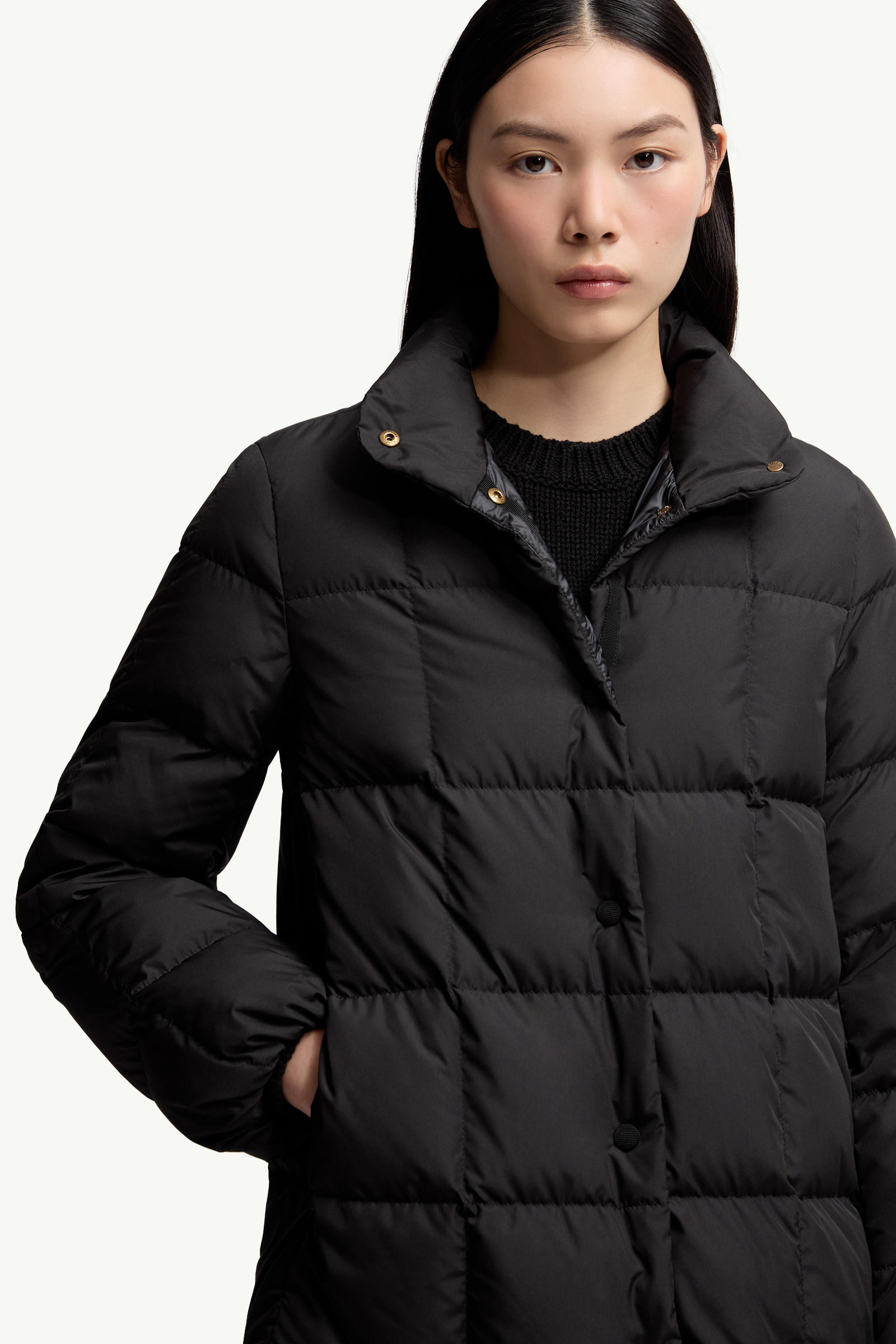 Cochevinne Square-Quilted Short Down Jacket Women Black Moncler 5