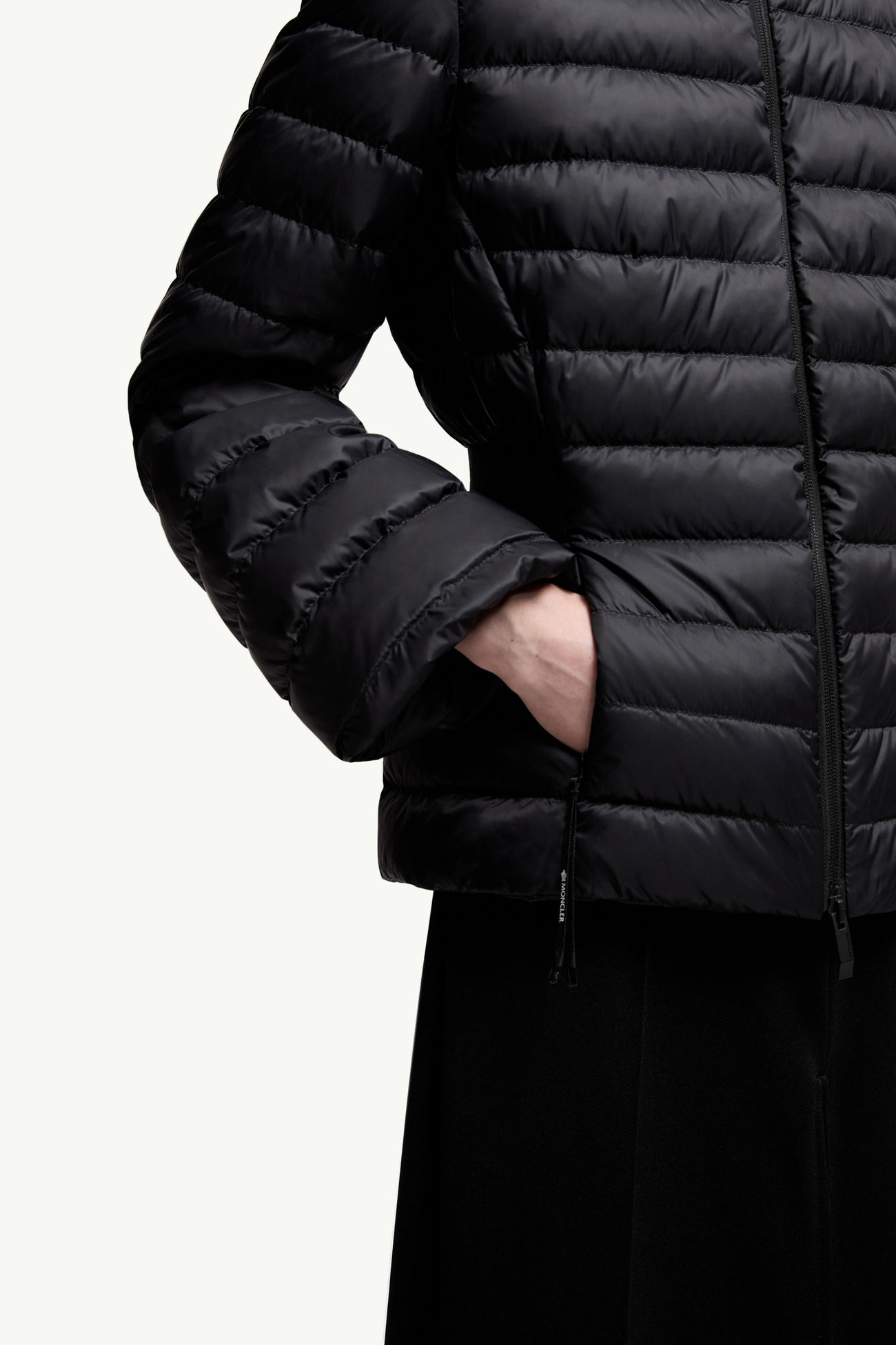 Verrerie Fit & Flare kurze Daunenjacke Damen Schwarz Moncler 5