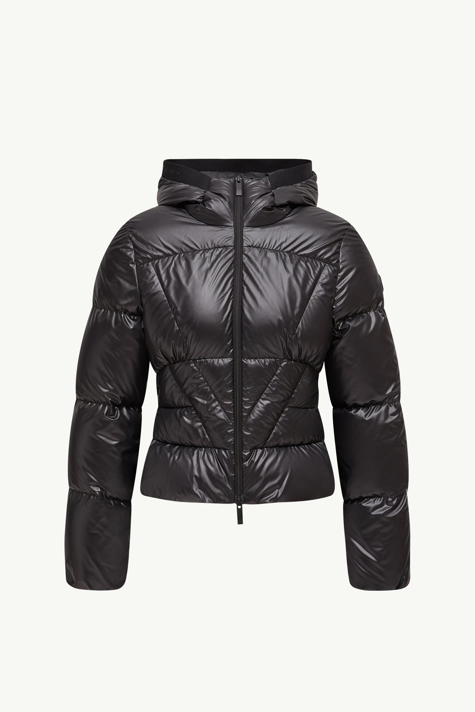 Wineck Hooded Geometric-Quilted Short Down Jacket_findInBoutique_image