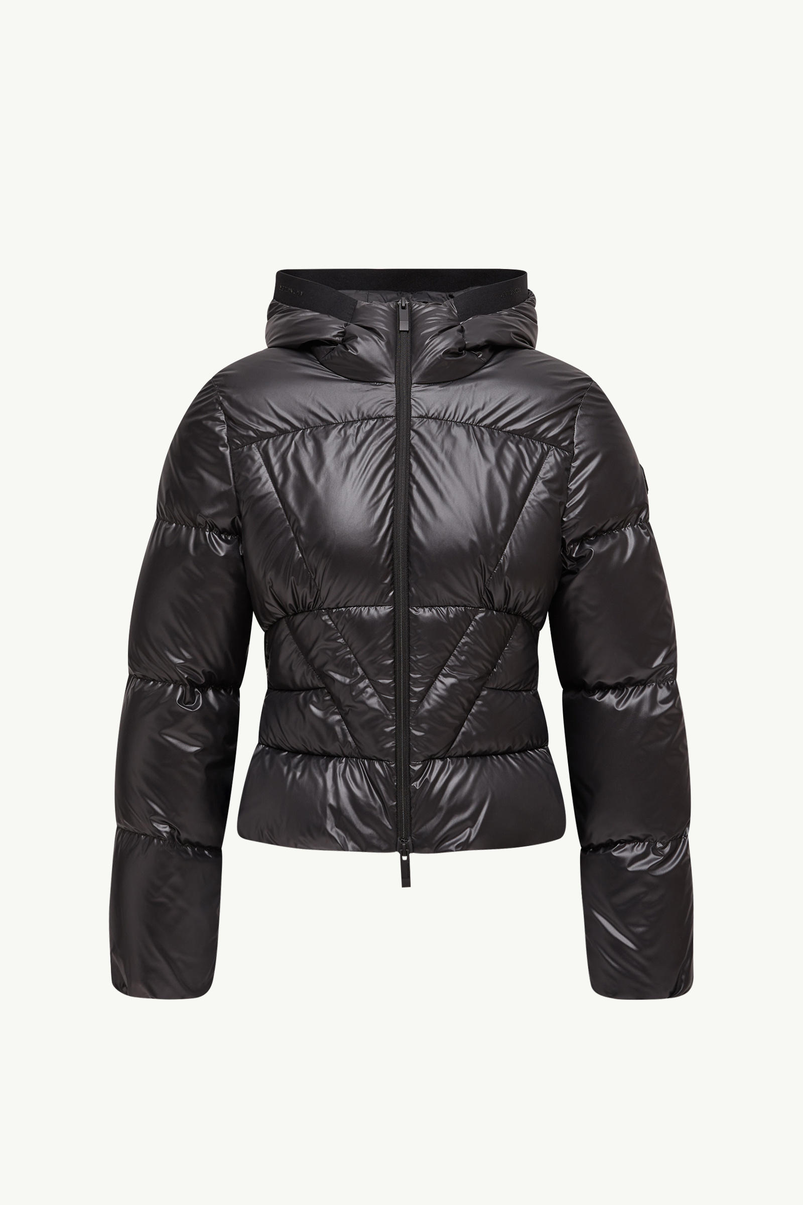 https://moncler-cdn.thron.com/api/v1/content-delivery/shares/dpx6uv/contents/K20931A00081597YX999_F/image/K20931A00081597YX999_F