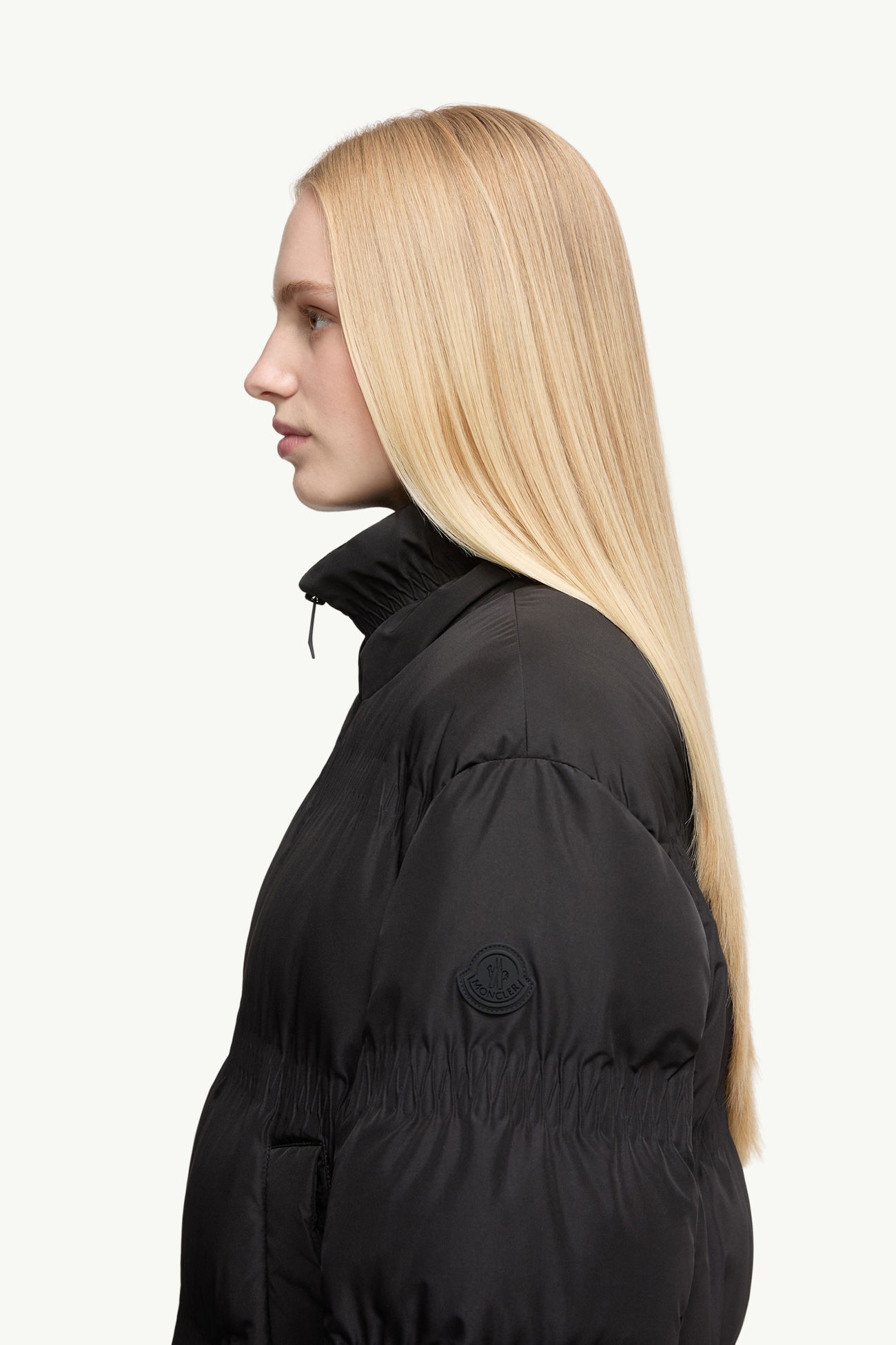 Doudoune courte matelassée à fronces Ravignan Femmes Noir Moncler 1