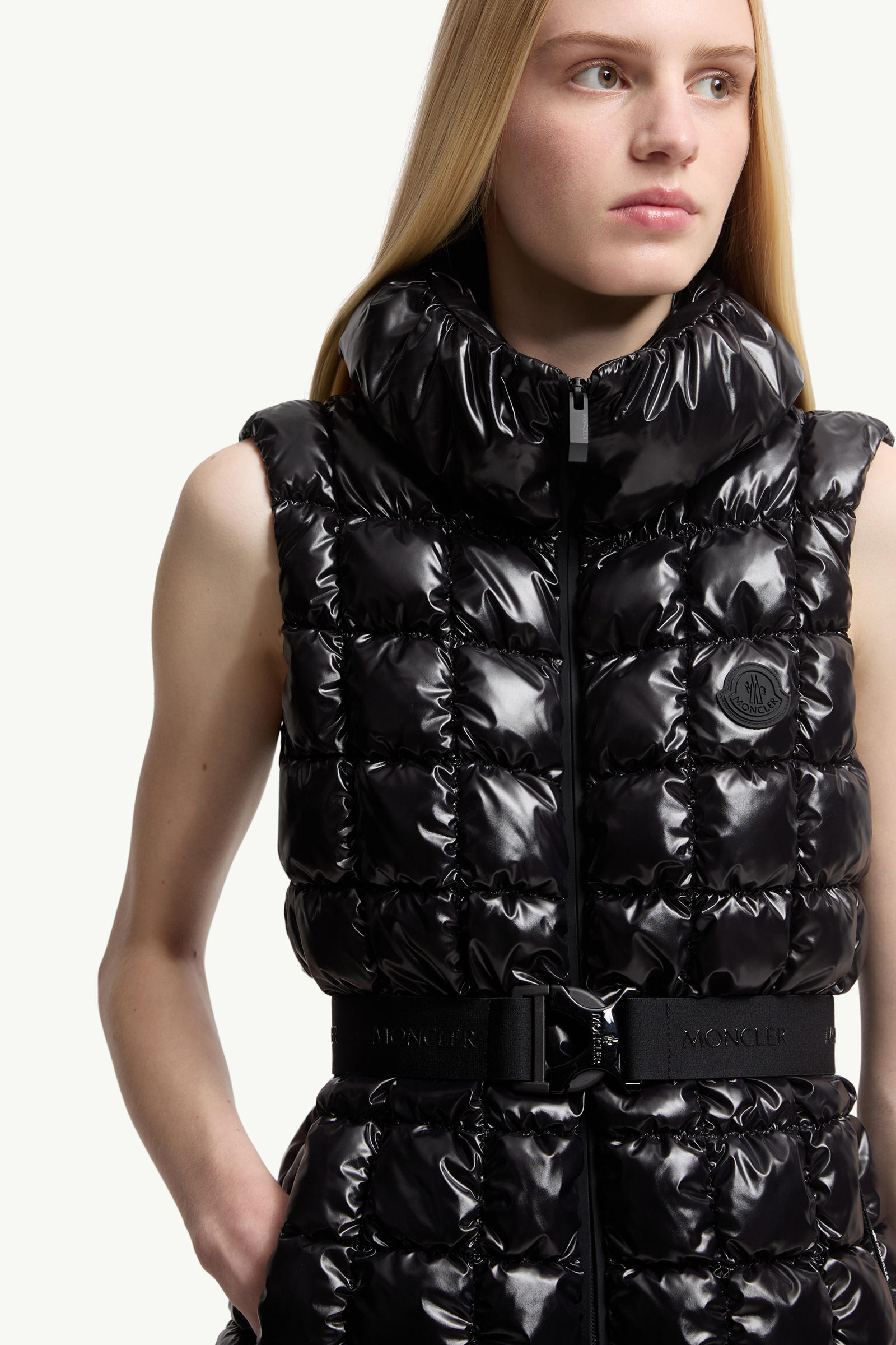 Emilion Square-Quilted Down Gilet Women Black Moncler 5