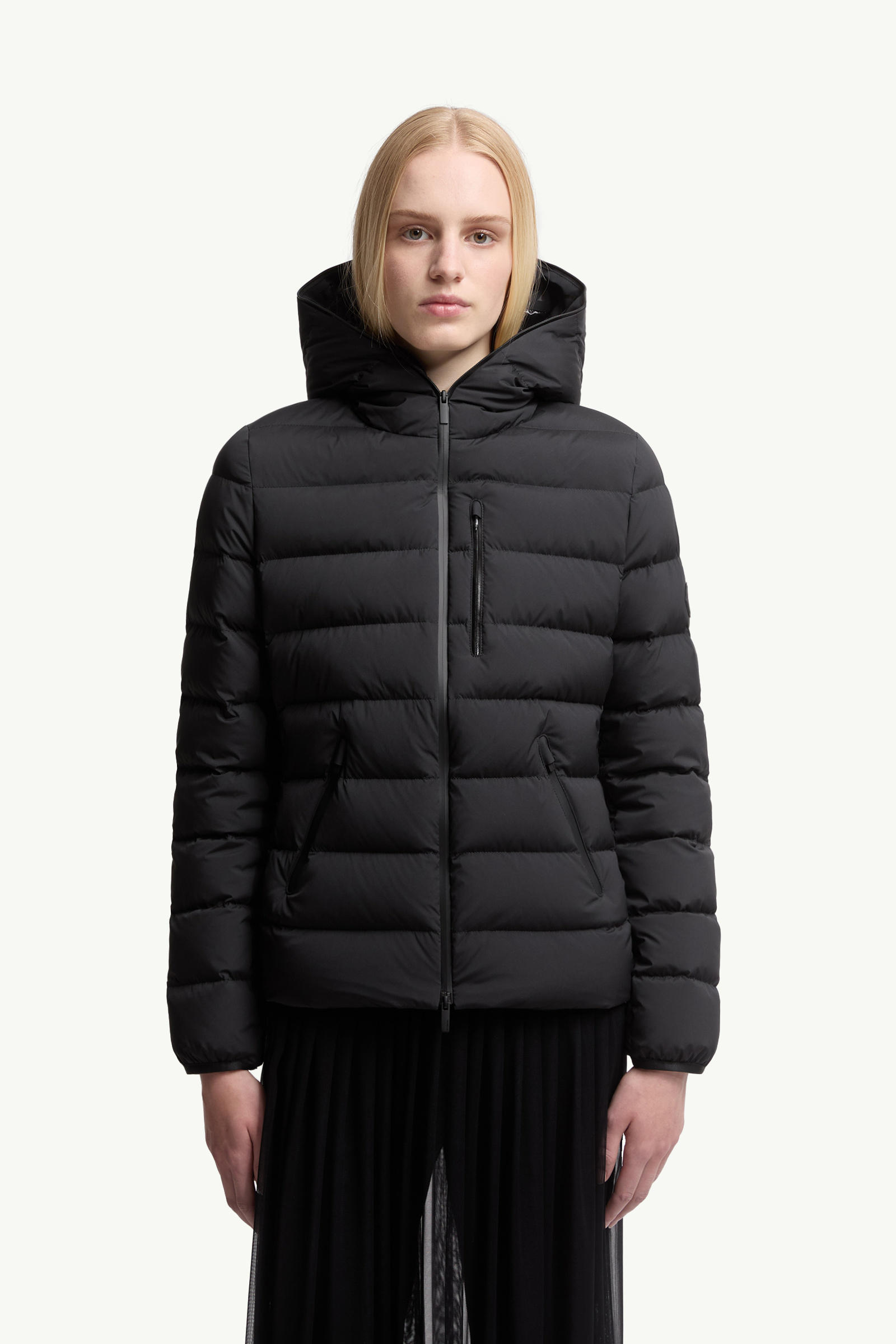 Herbe Hooded Short Down Jacket Women Black Moncler 3