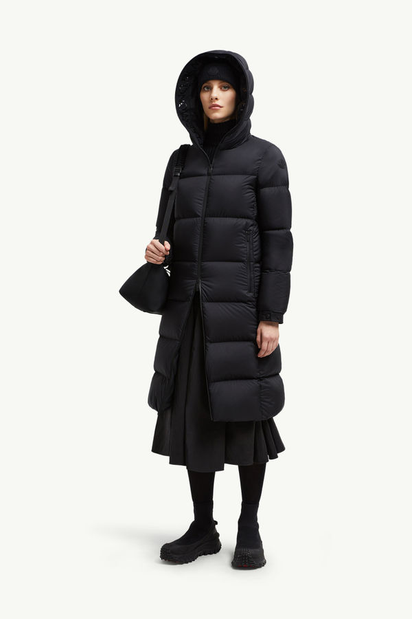 Arredoun Hooded Long Down Jacket Women Black Moncler 0