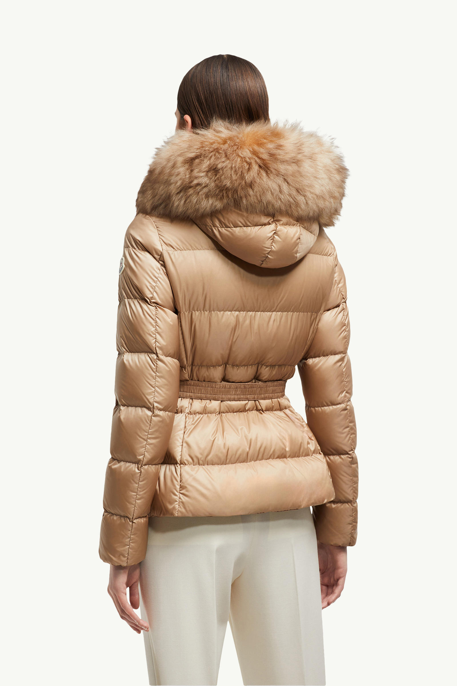 Boed kurze Daunenjacke mit Kapuze und Shearling-Besatz Damen Camel-Beige Moncler 4