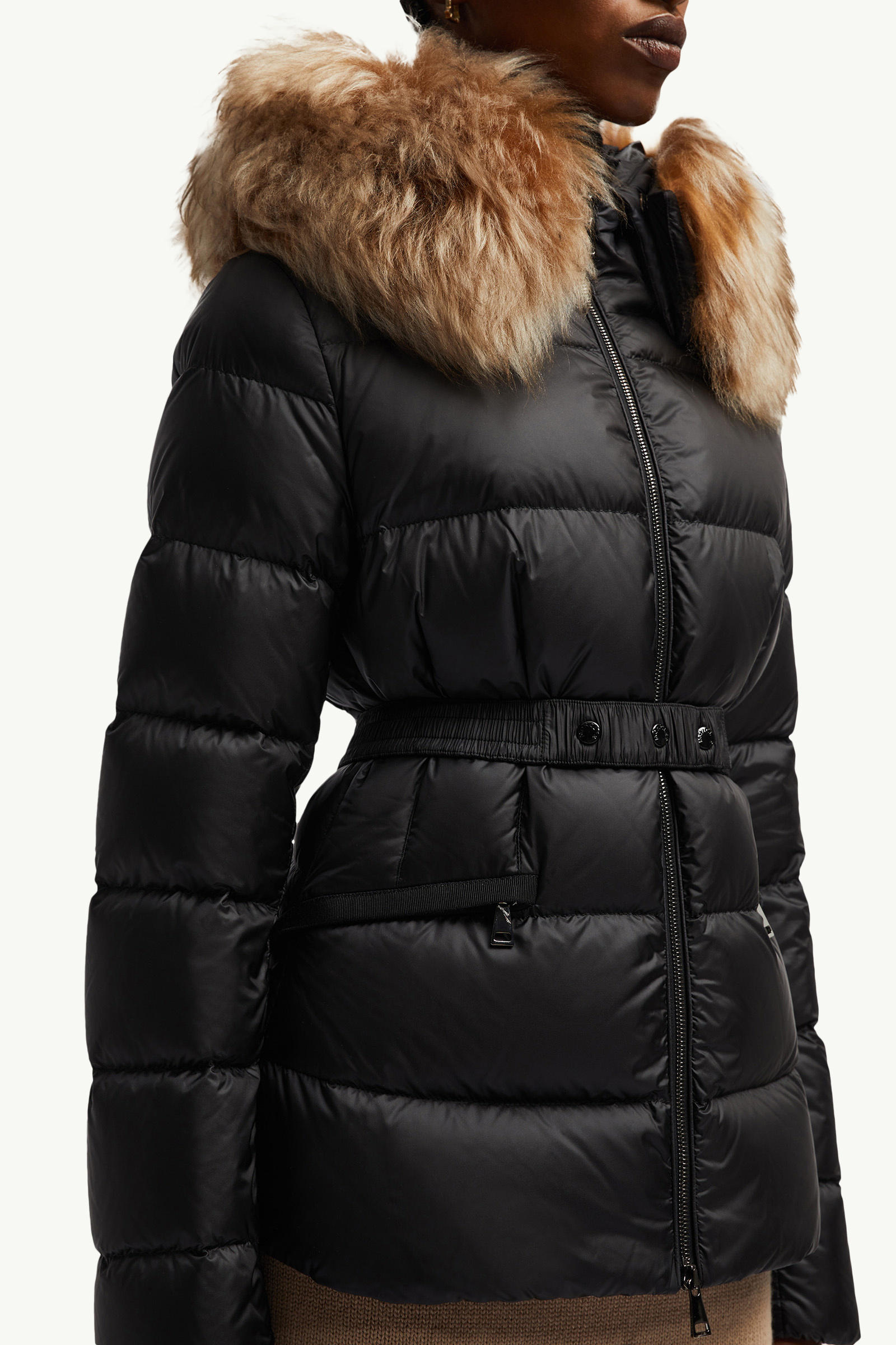 Doudoune courte à capuche bordée de shearling Boed Femmes Noir & Beige Moncler 5