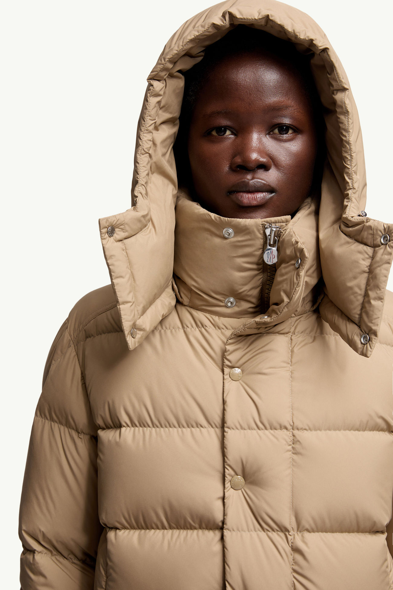 Moncler Maya 70連帽短身羽絨外套 女士 米色 Moncler 6
