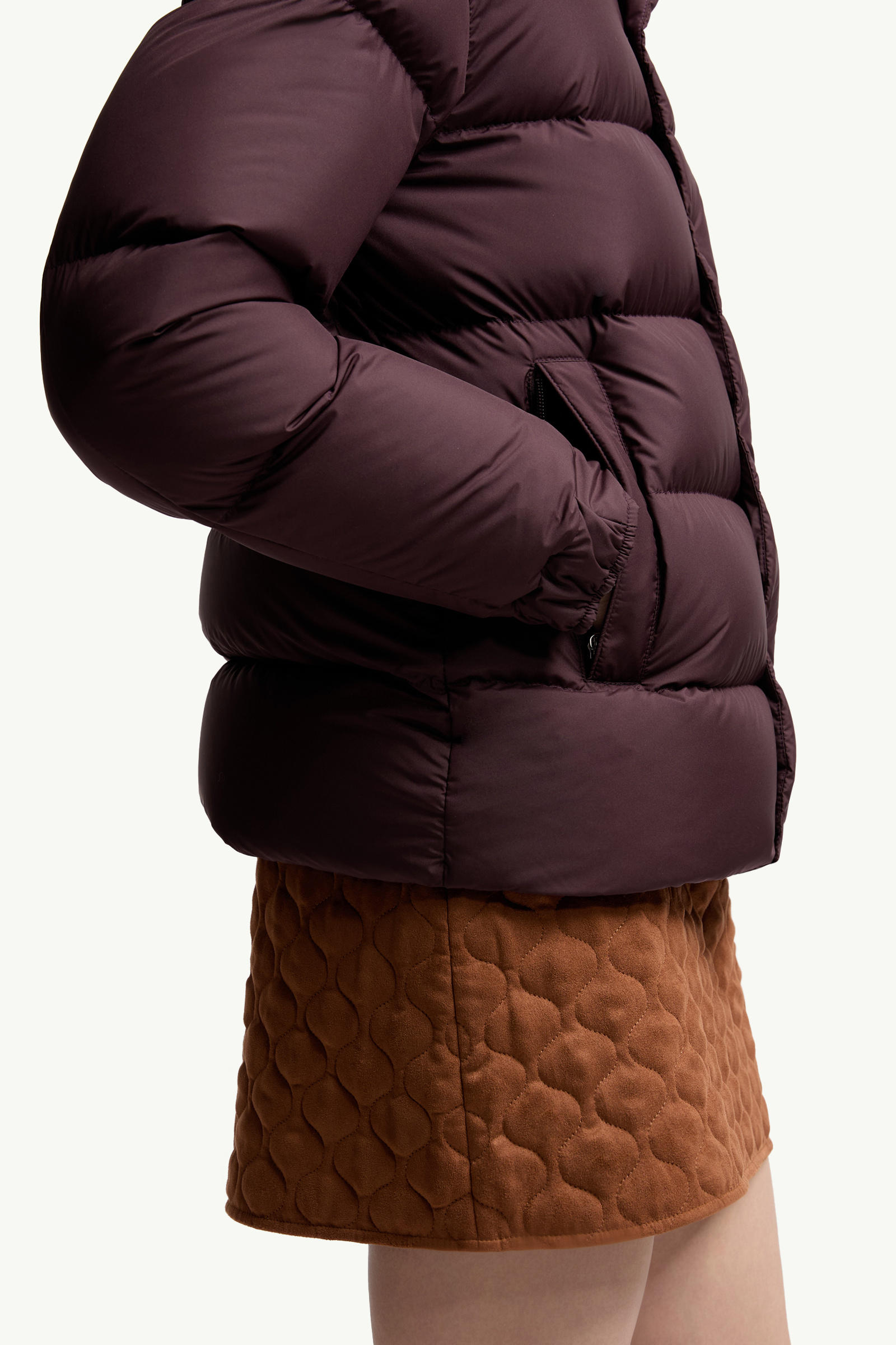 Moncler Maya 70 kurze Daunenjacke mit Kapuze Damen Burgunderrot Moncler 5