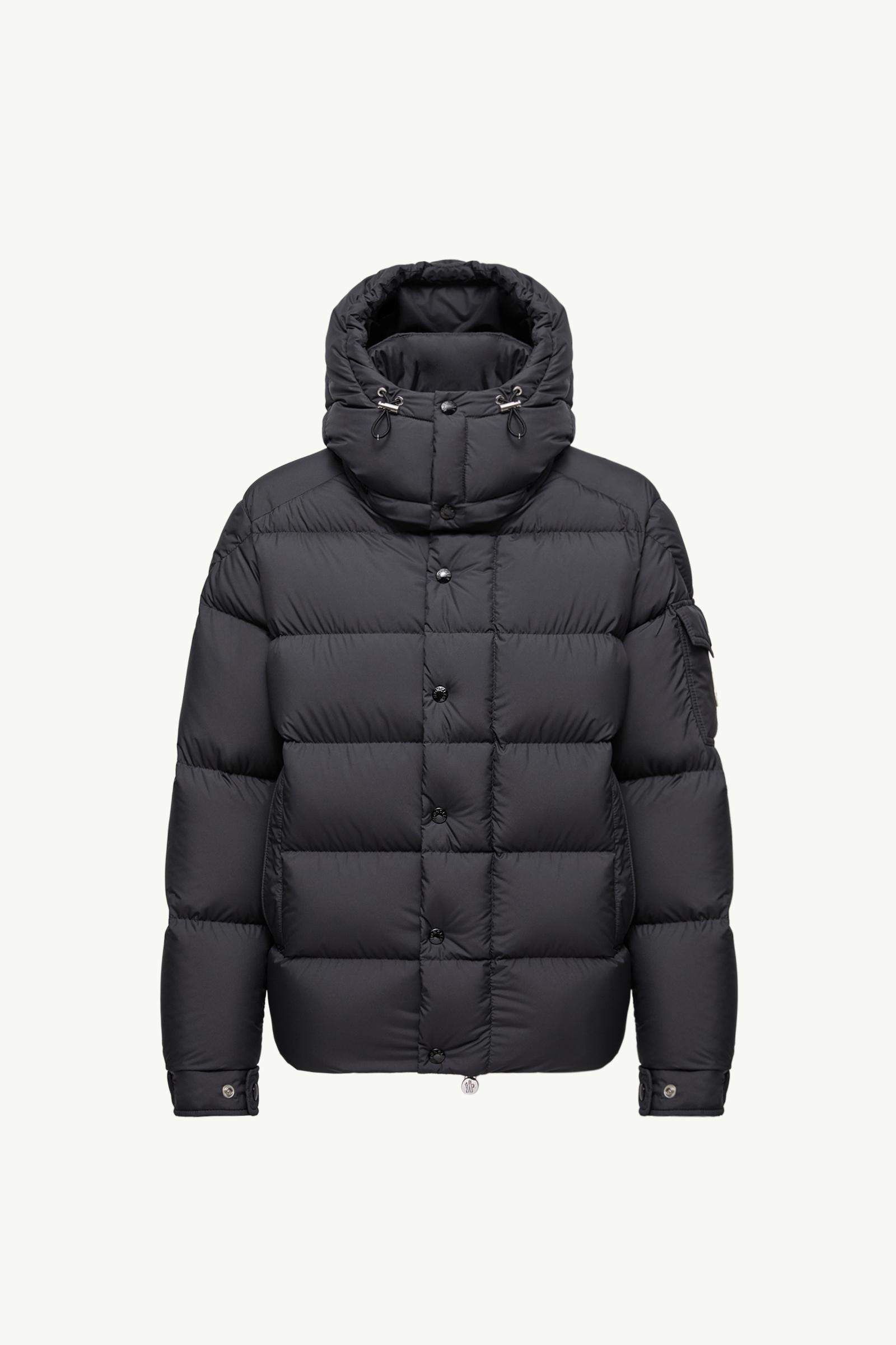 Moncler Maya 70 Hooded Short Down Jacket_findInBoutique_image