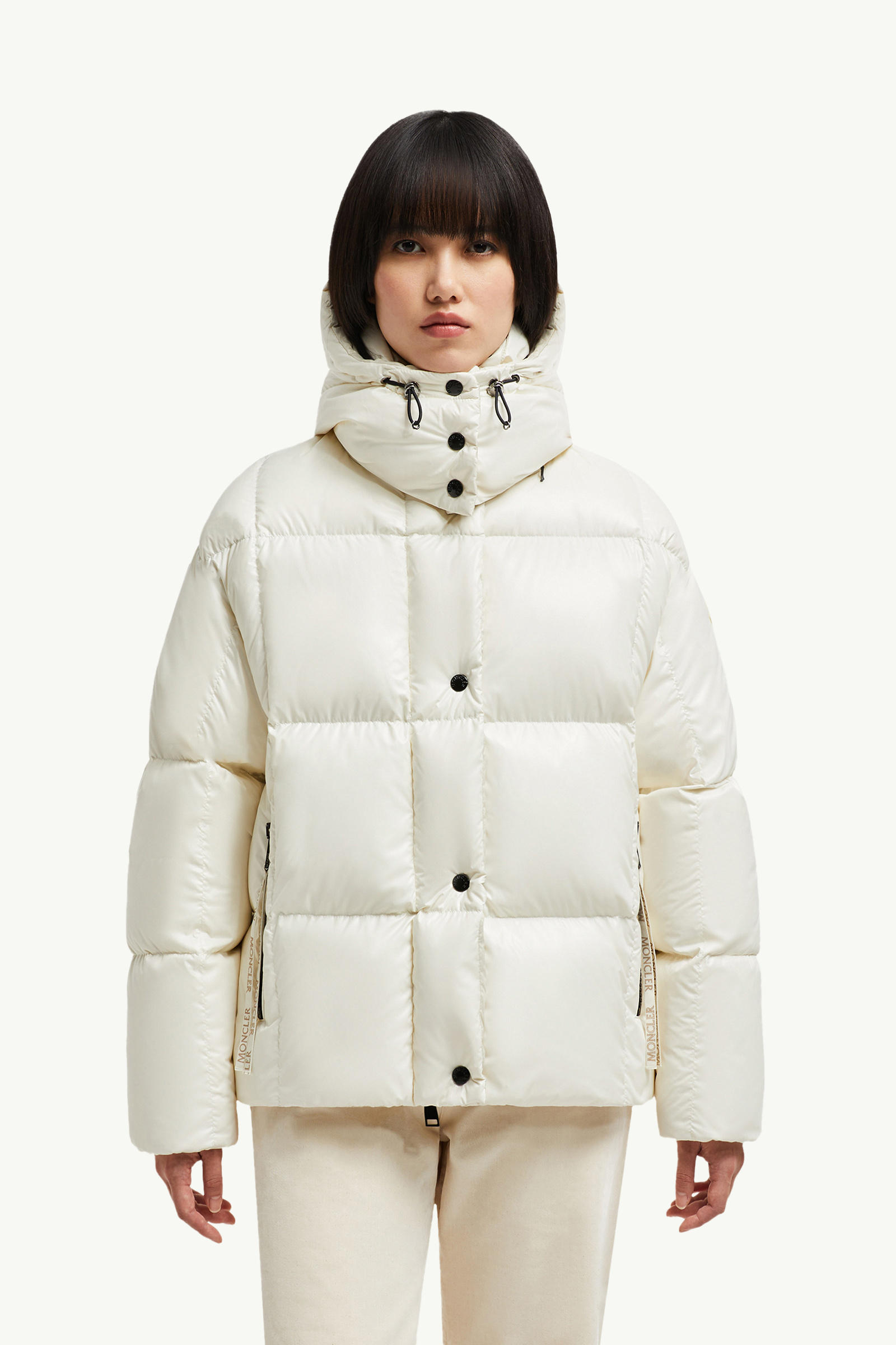 Parana Hooded Short Down Jacket Women White Moncler 3