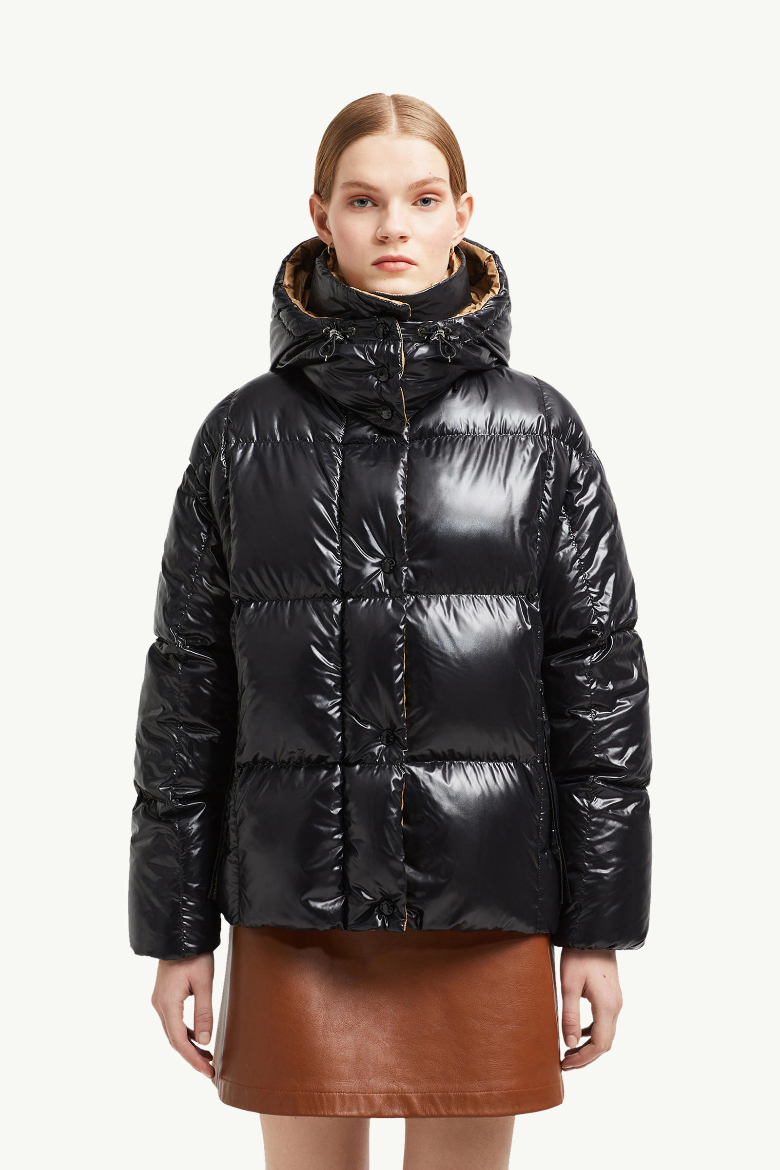 Parana Hooded Short Down Jacket Women Black Moncler 3