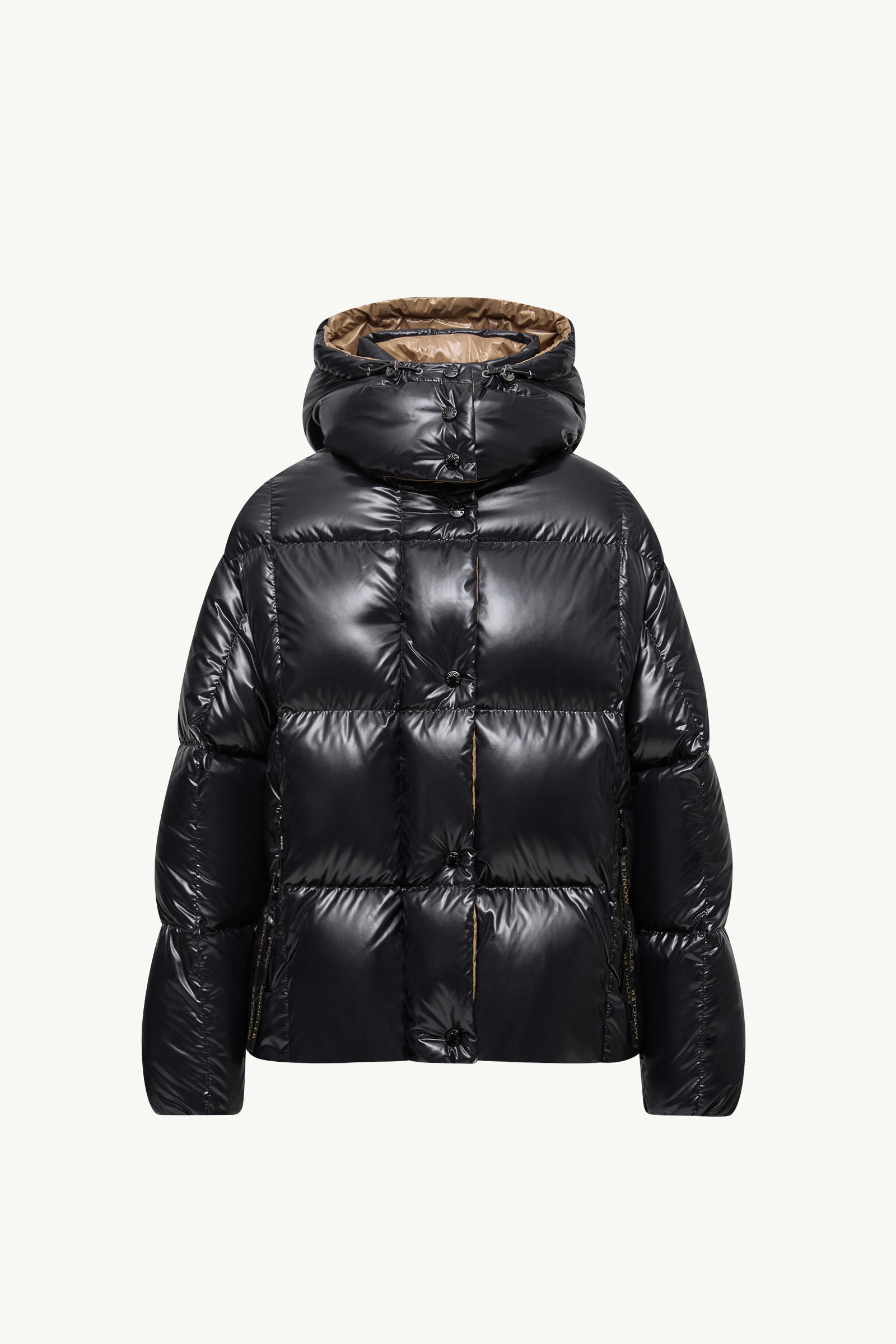 https://moncler-cdn.thron.com/api/v1/content-delivery/shares/dpx6uv/contents/K20931A0010368950999_F/image/K20931A0010368950999_F