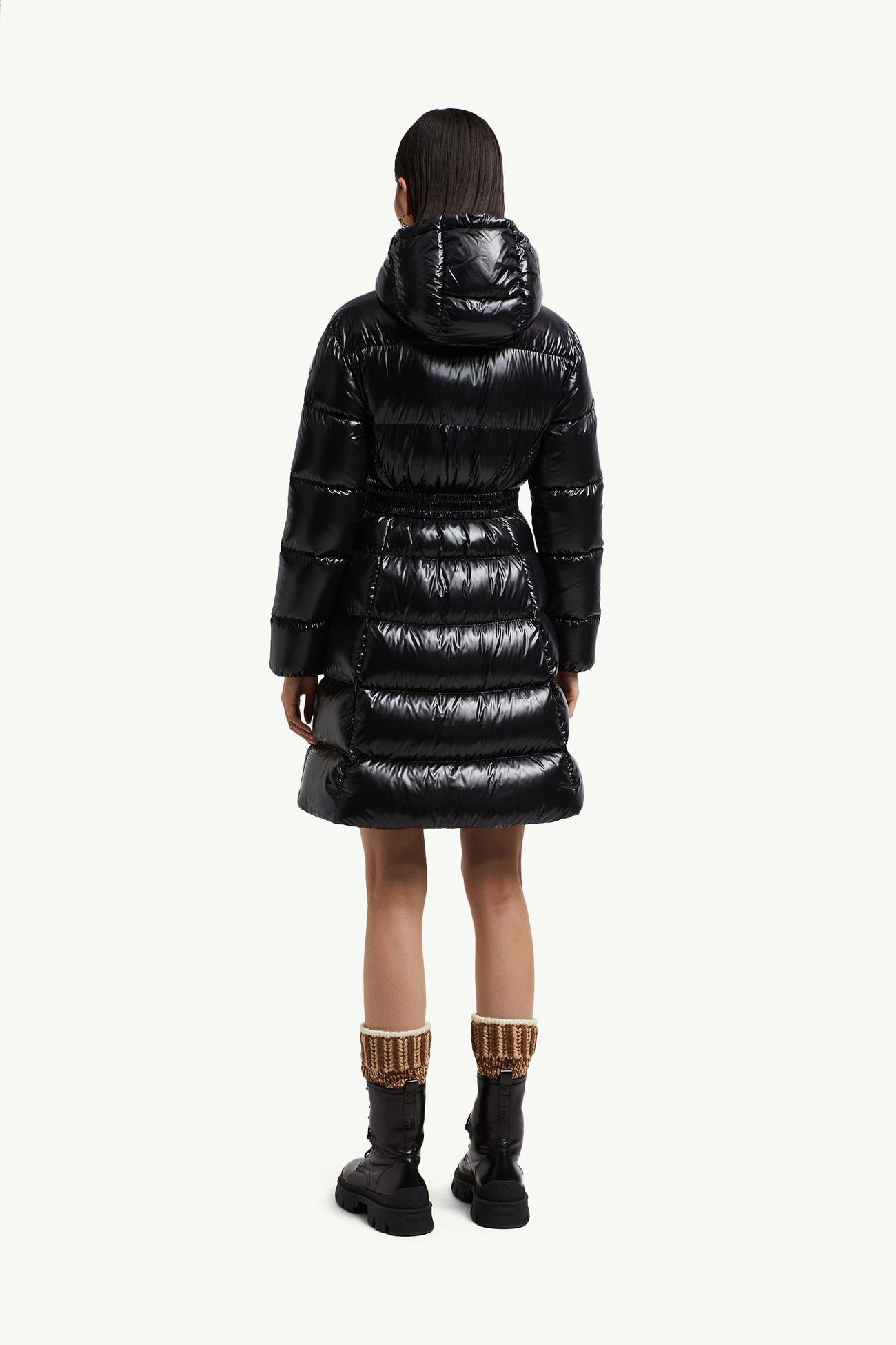 Bellevue女士连帽长款羽绒夹克外套 黑色 Moncler 4