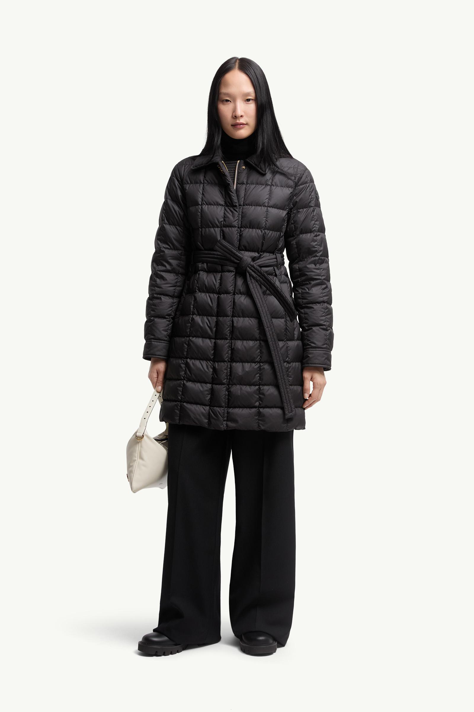 Moncler ブラック ロングダウンジャケット ブラック Gresillon ロングダウンジャケット : ロングジャケット