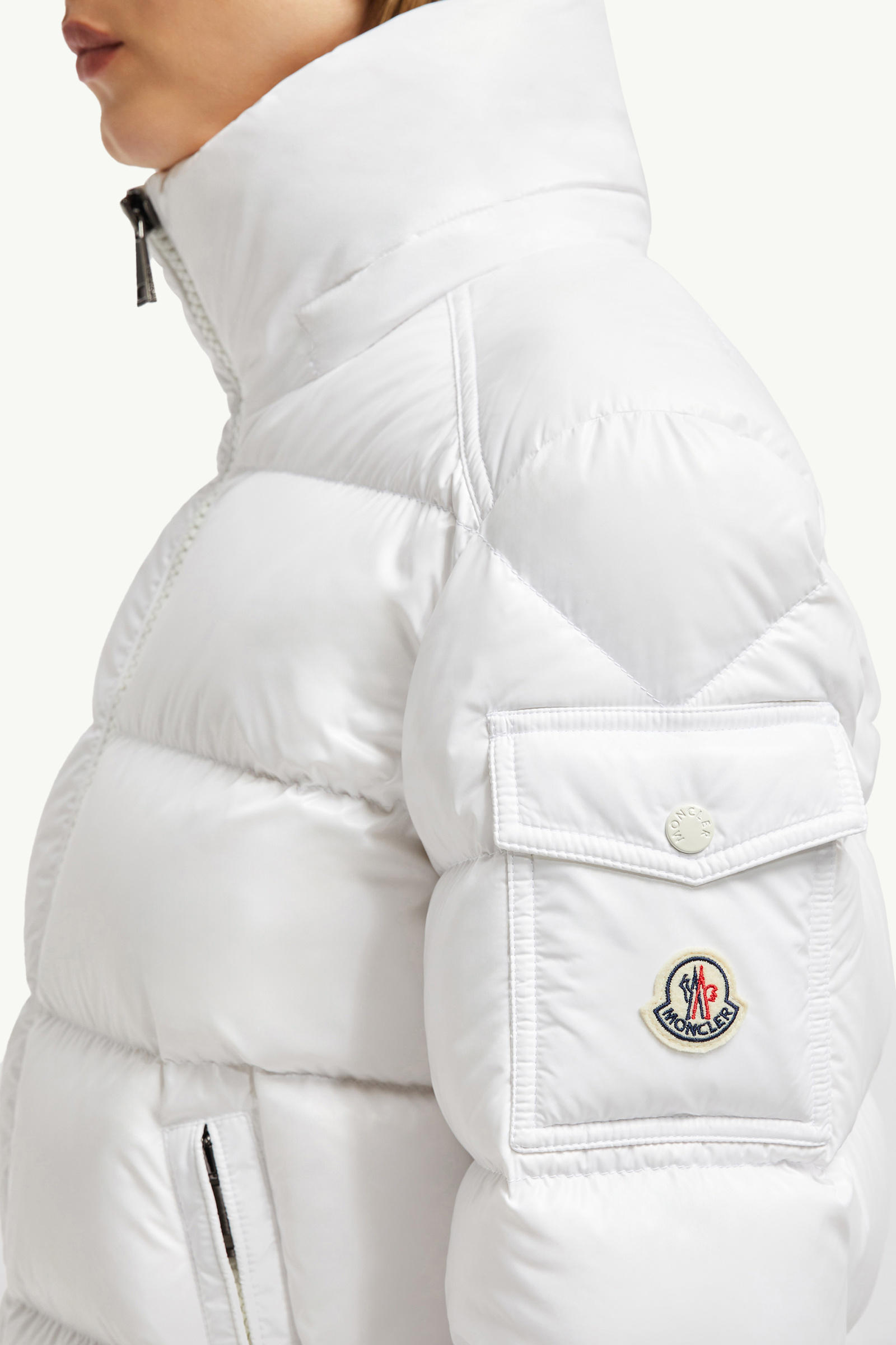 Doudoune courte à capuche Maire Femmes Blanc Cassé Moncler 7