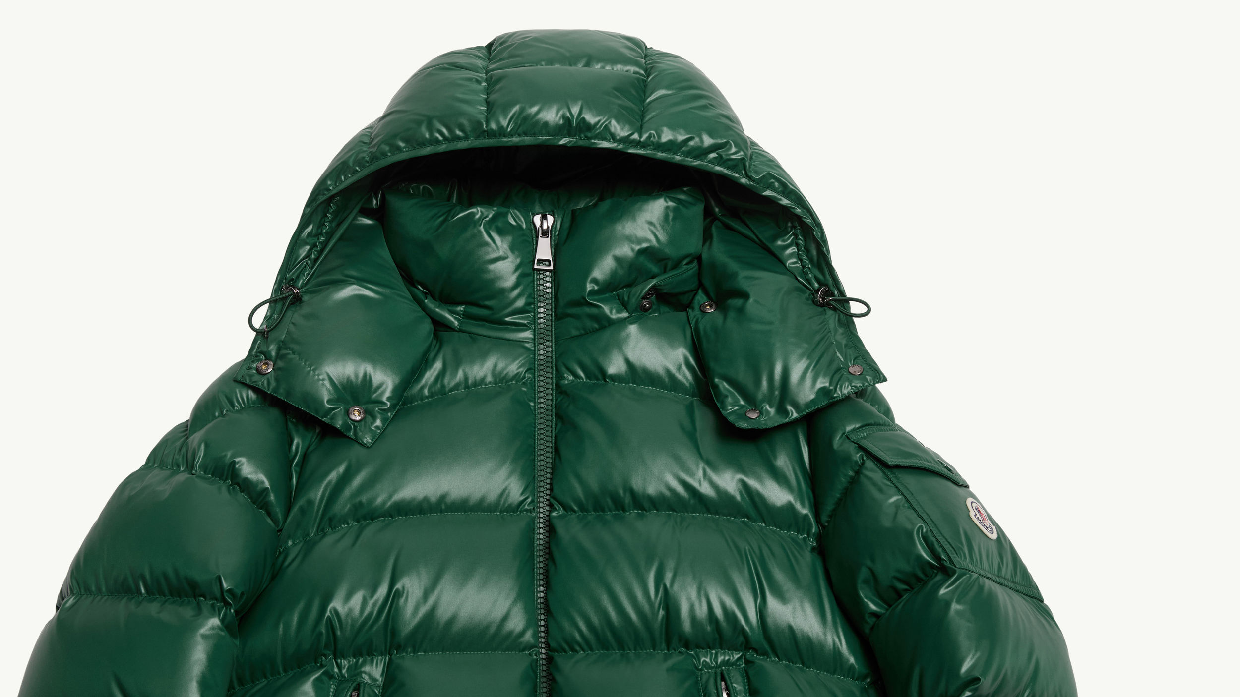 Slide 1 - product.feature.detachablehood.title