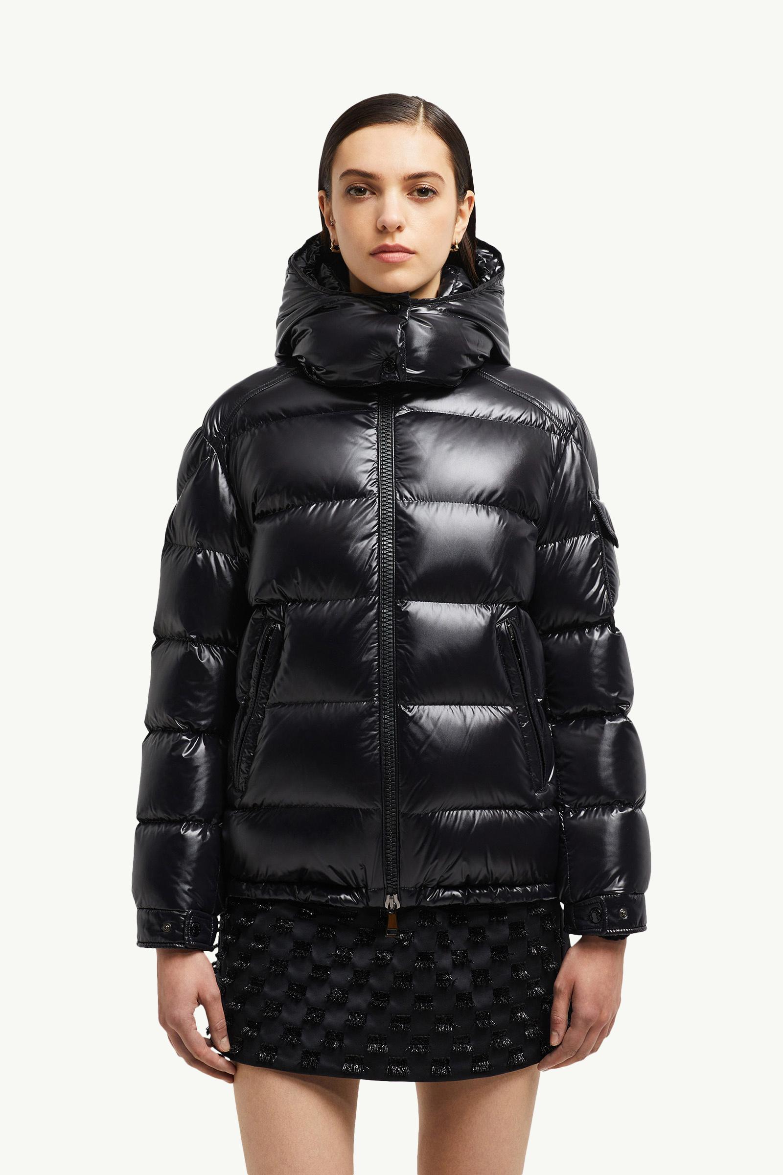 Black Maire Hooded Short Down Jacket - Short Down Jackets for