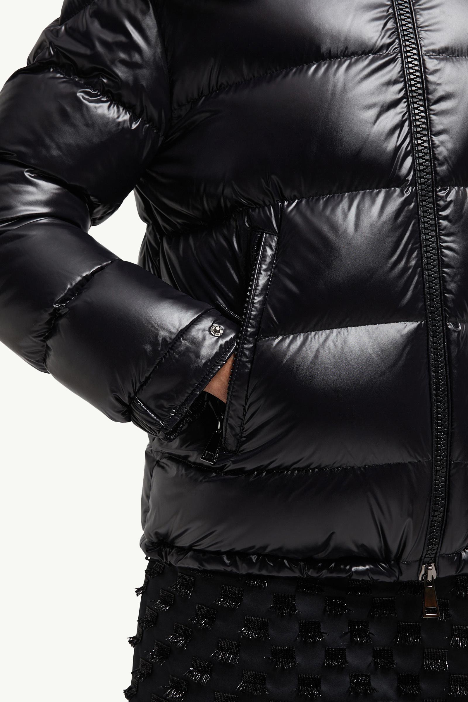 Black Maire Hooded Short Down Jacket - Short Down Jackets