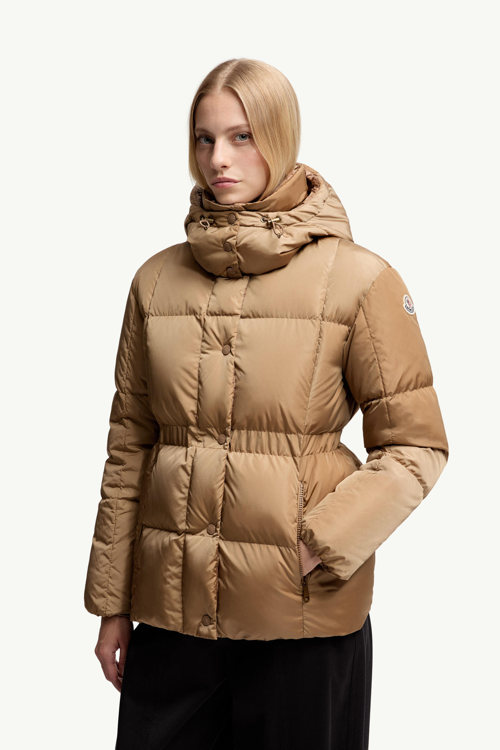 Agneux Square-Quilted Hooded Short Down Jacket Women Beige Moncler 3